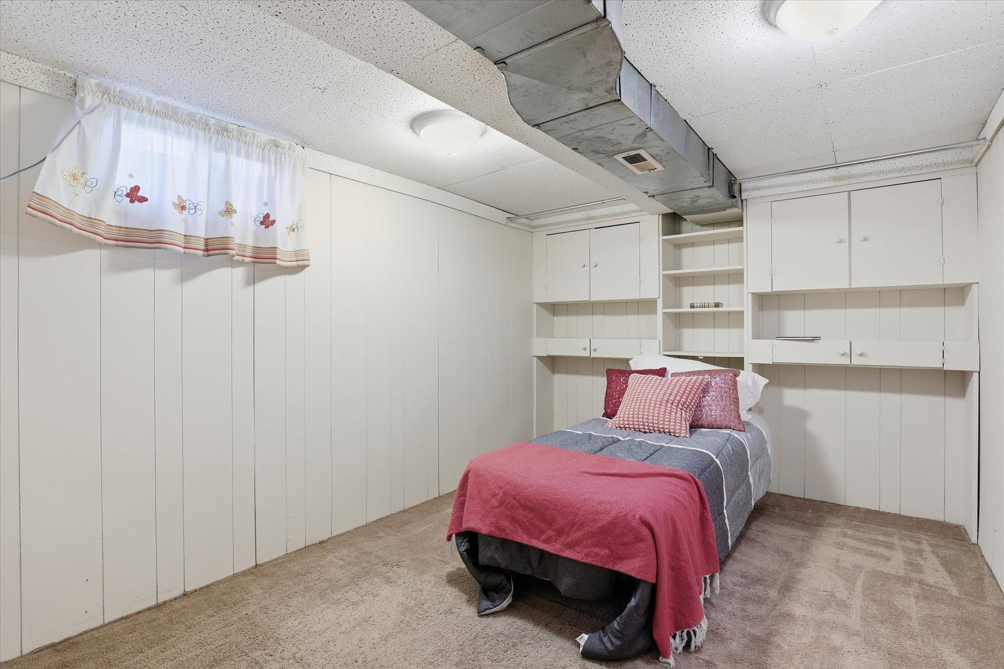 1423 E LACROSSE Ave - Photo 18