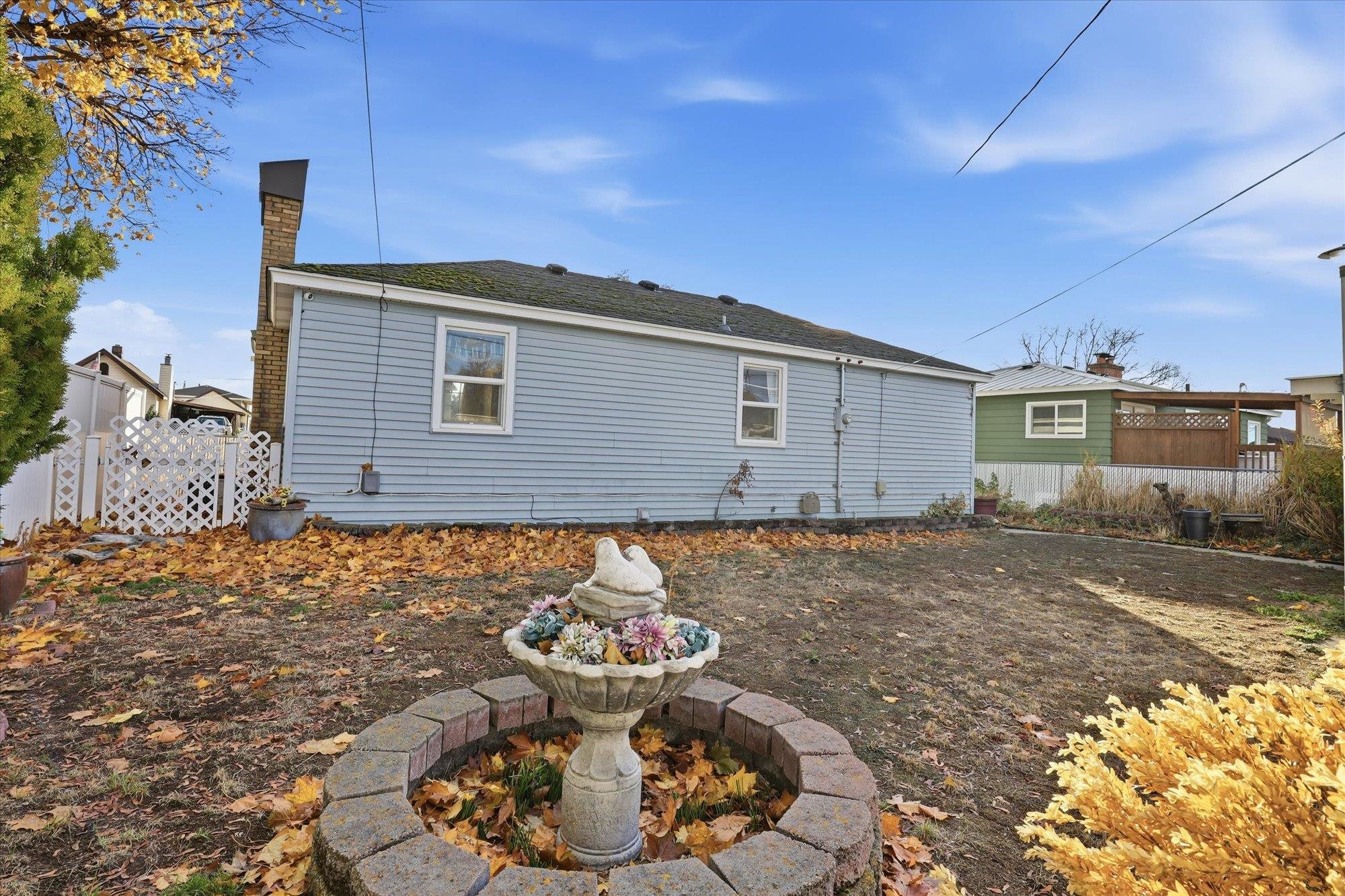 1423 E LACROSSE Ave - Photo 26