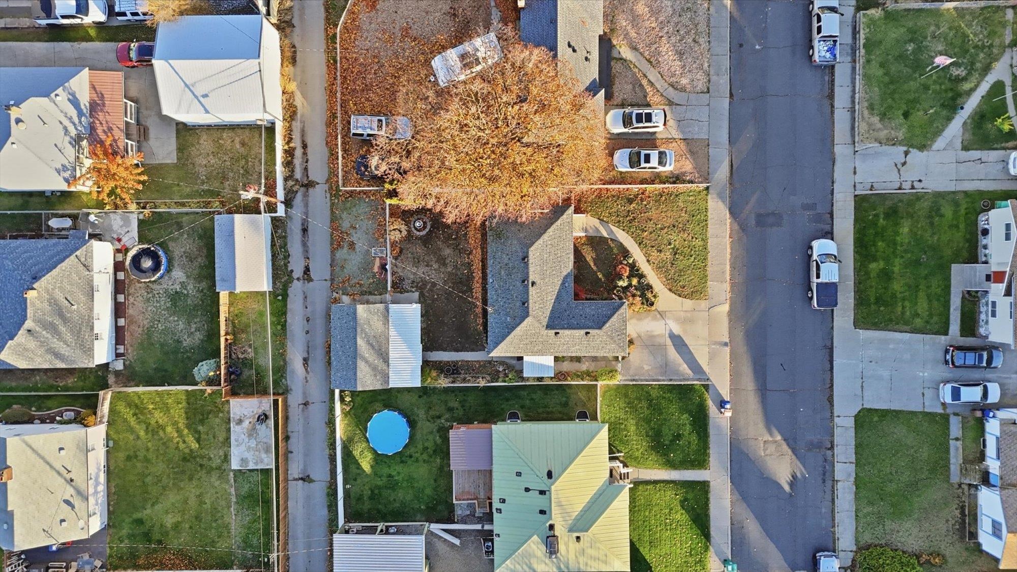1423 E LACROSSE Ave - Photo 30