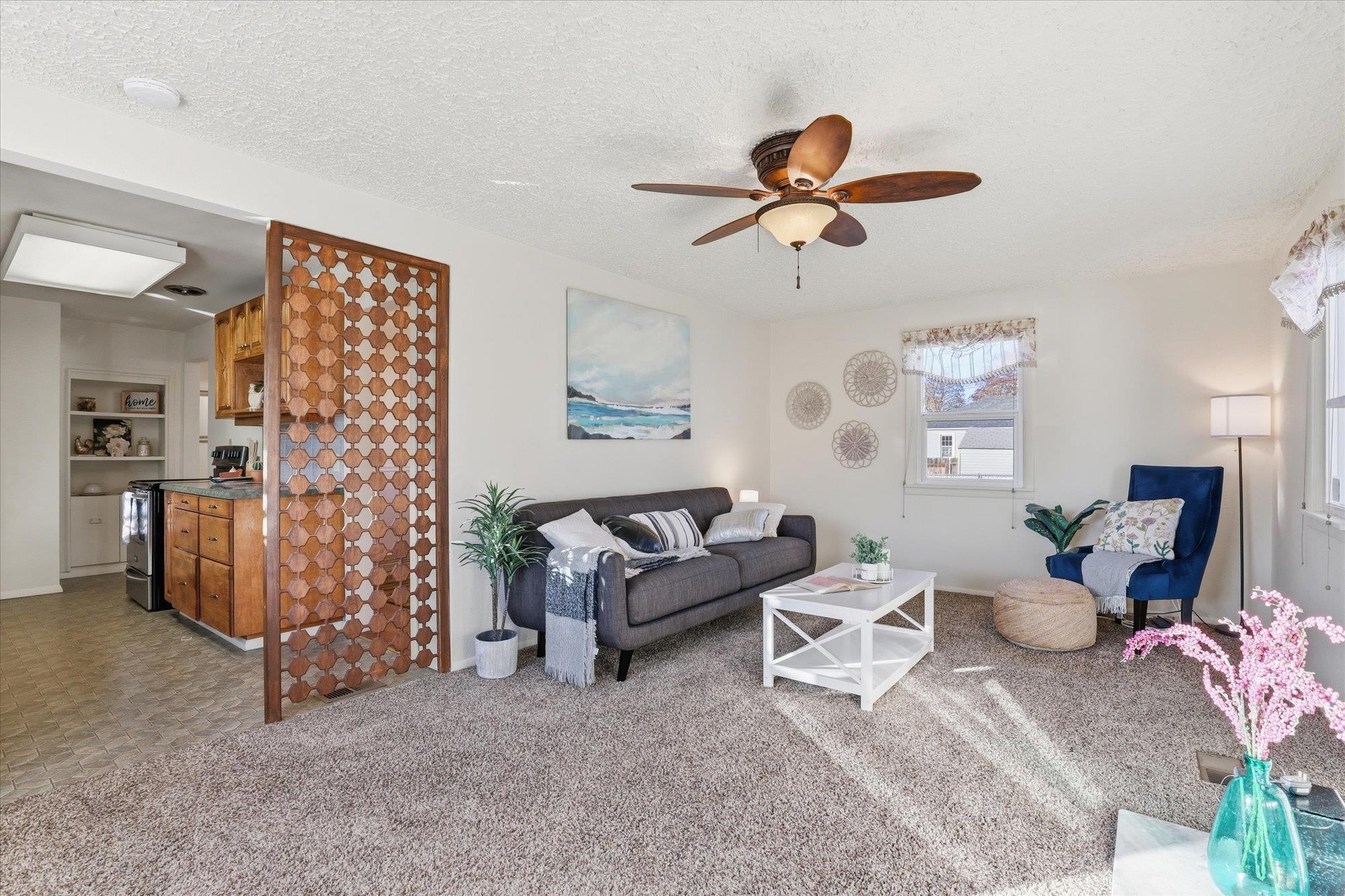 1423 E LACROSSE Ave - Photo 6