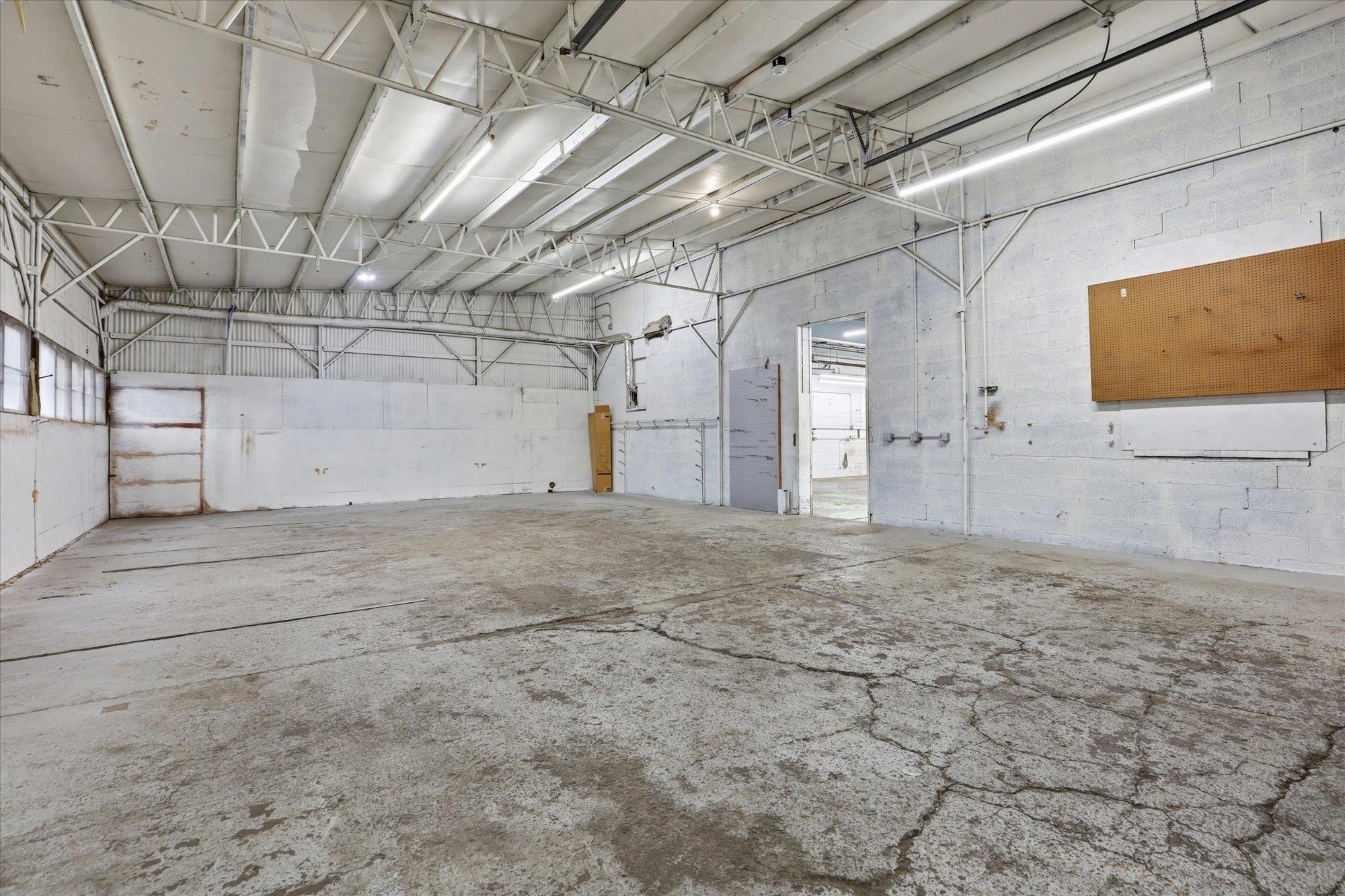 3626 E Trent Ave - Photo 18