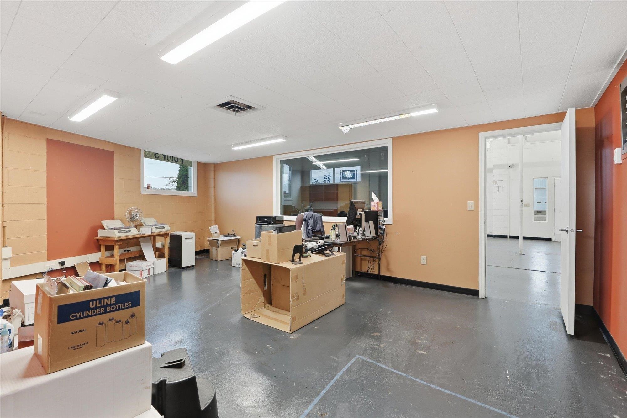 3626 E Trent Ave - Photo 7