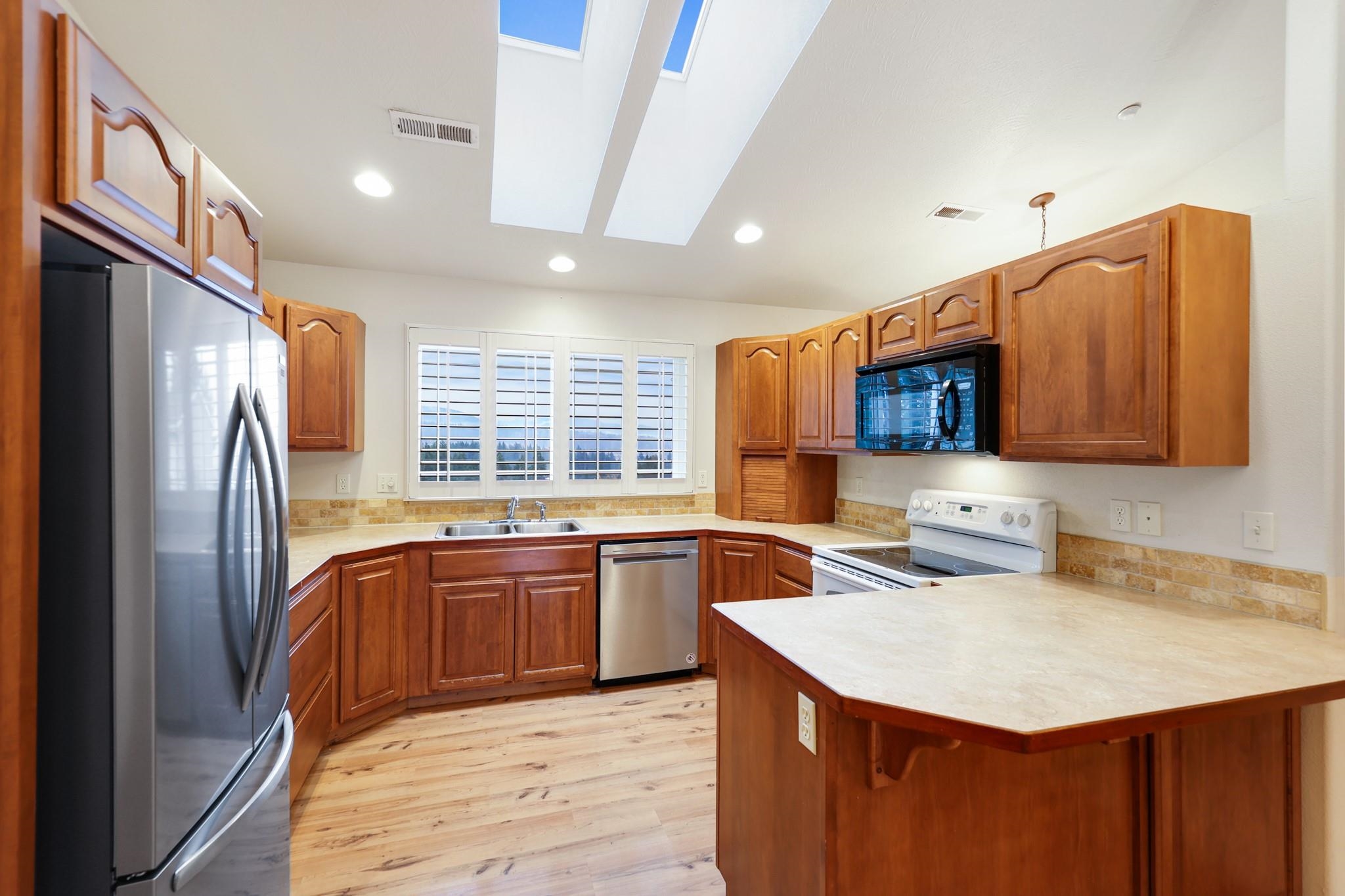 151 Taygen Ln - Photo 3