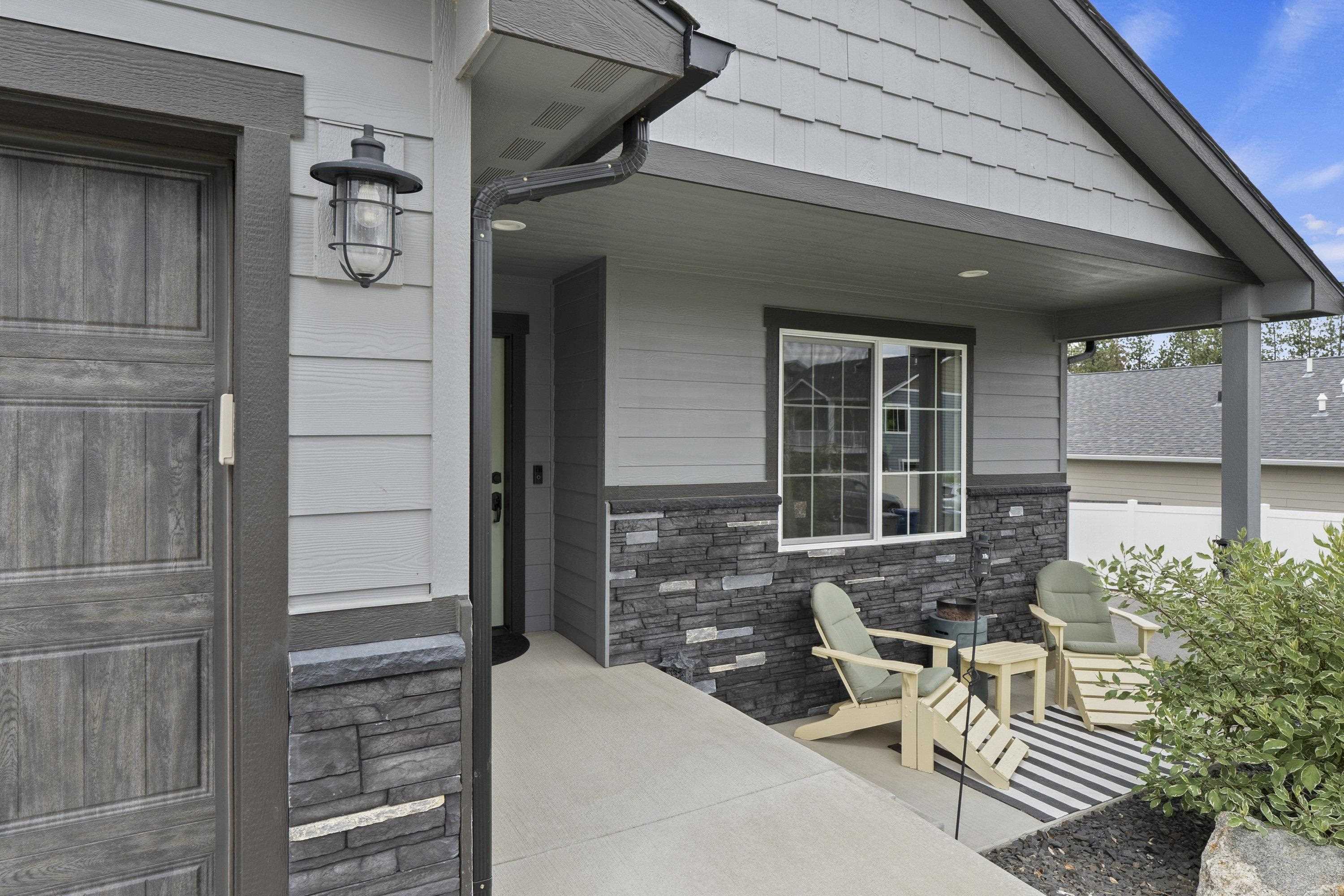 2820 S Sonora Dr - Photo 1