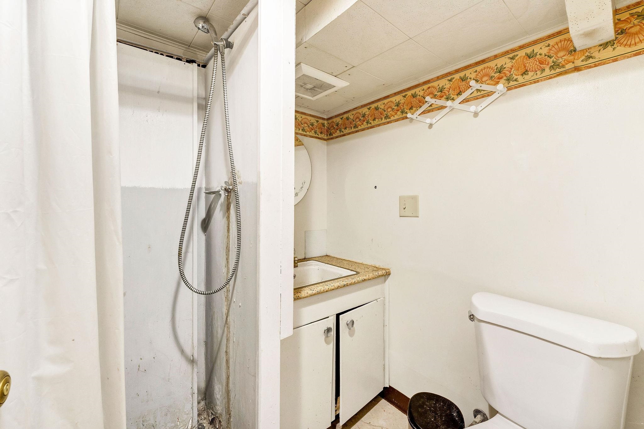 1737 N Smith St - Photo 26
