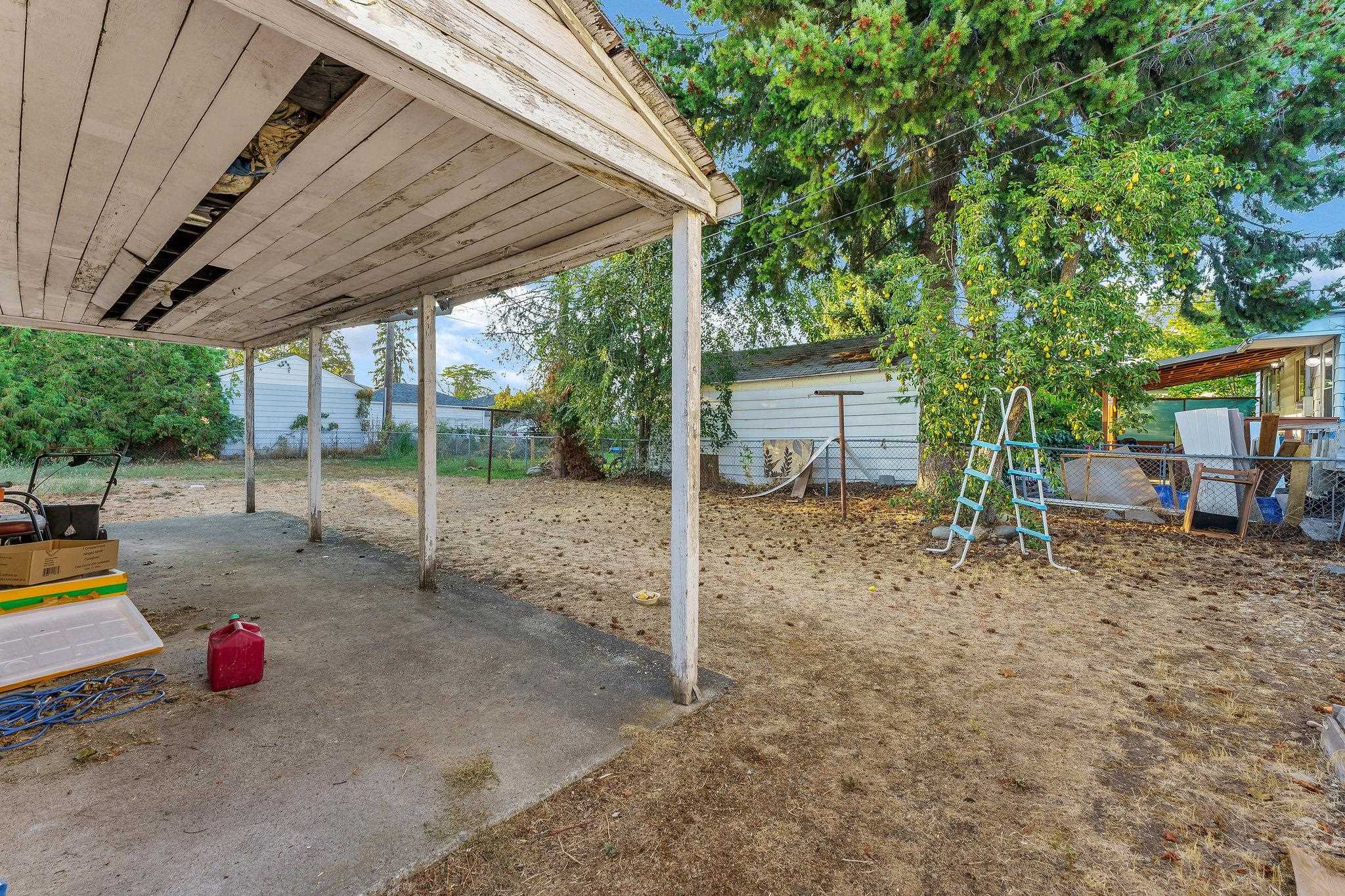 1737 N Smith St - Photo 33