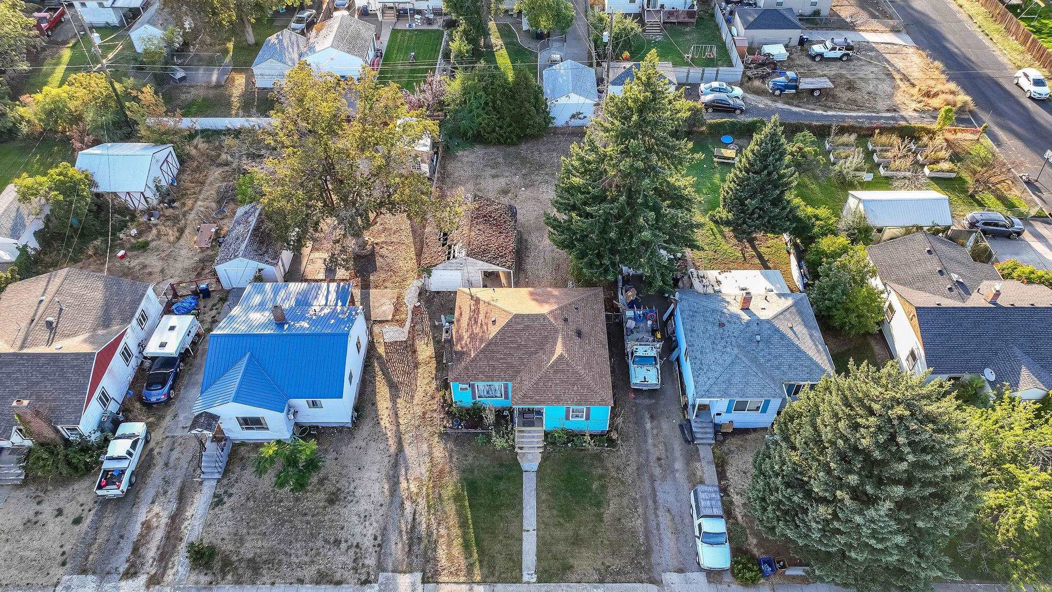 1737 N Smith St - Photo 36