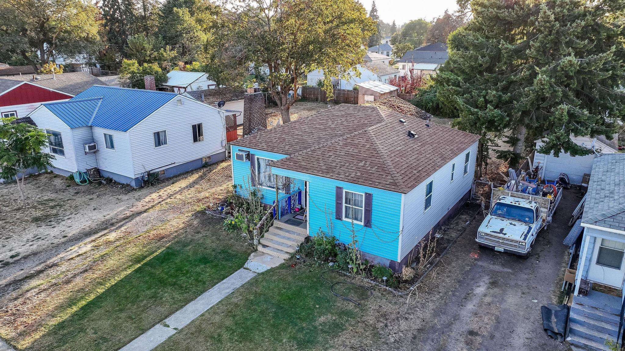 1737 N Smith St - Photo 5