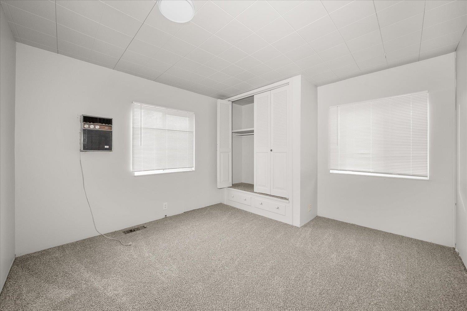 2424 E Mission Ave - Photo 17