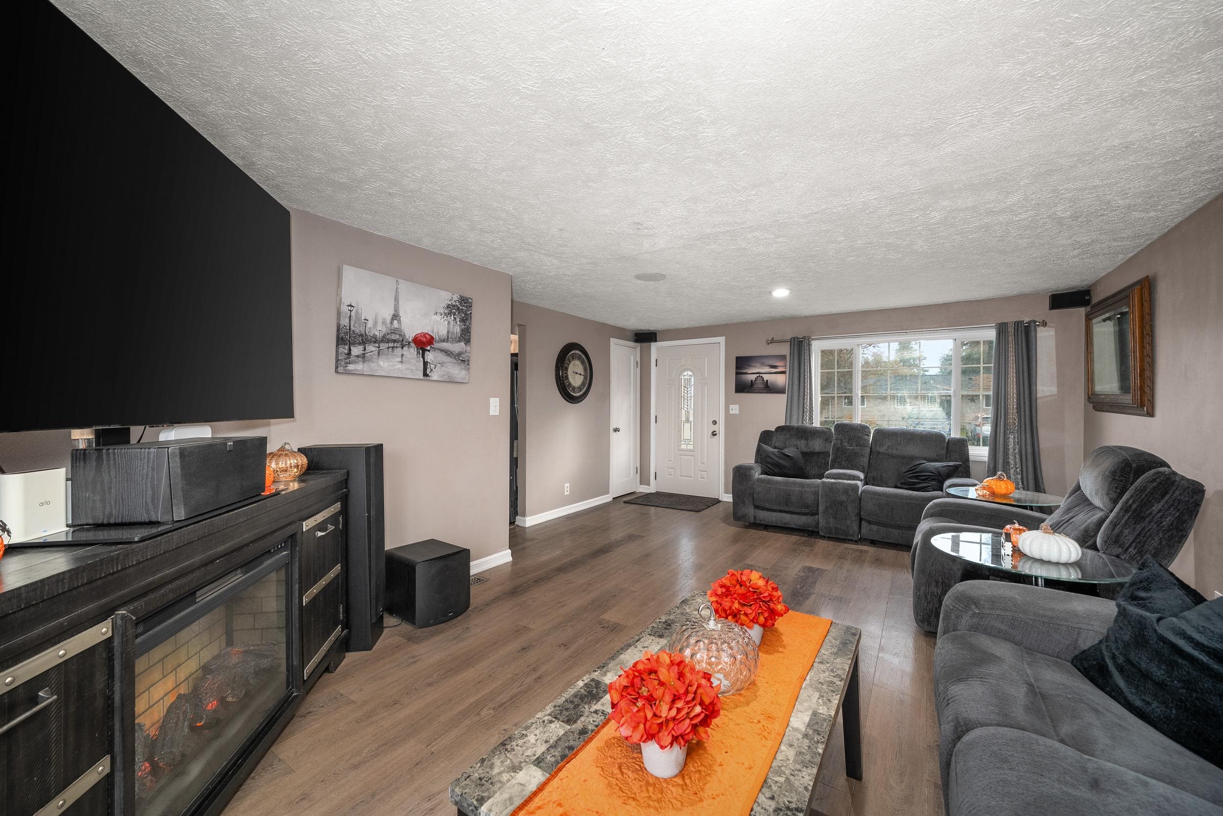 20 W Graves Rd - Photo 4