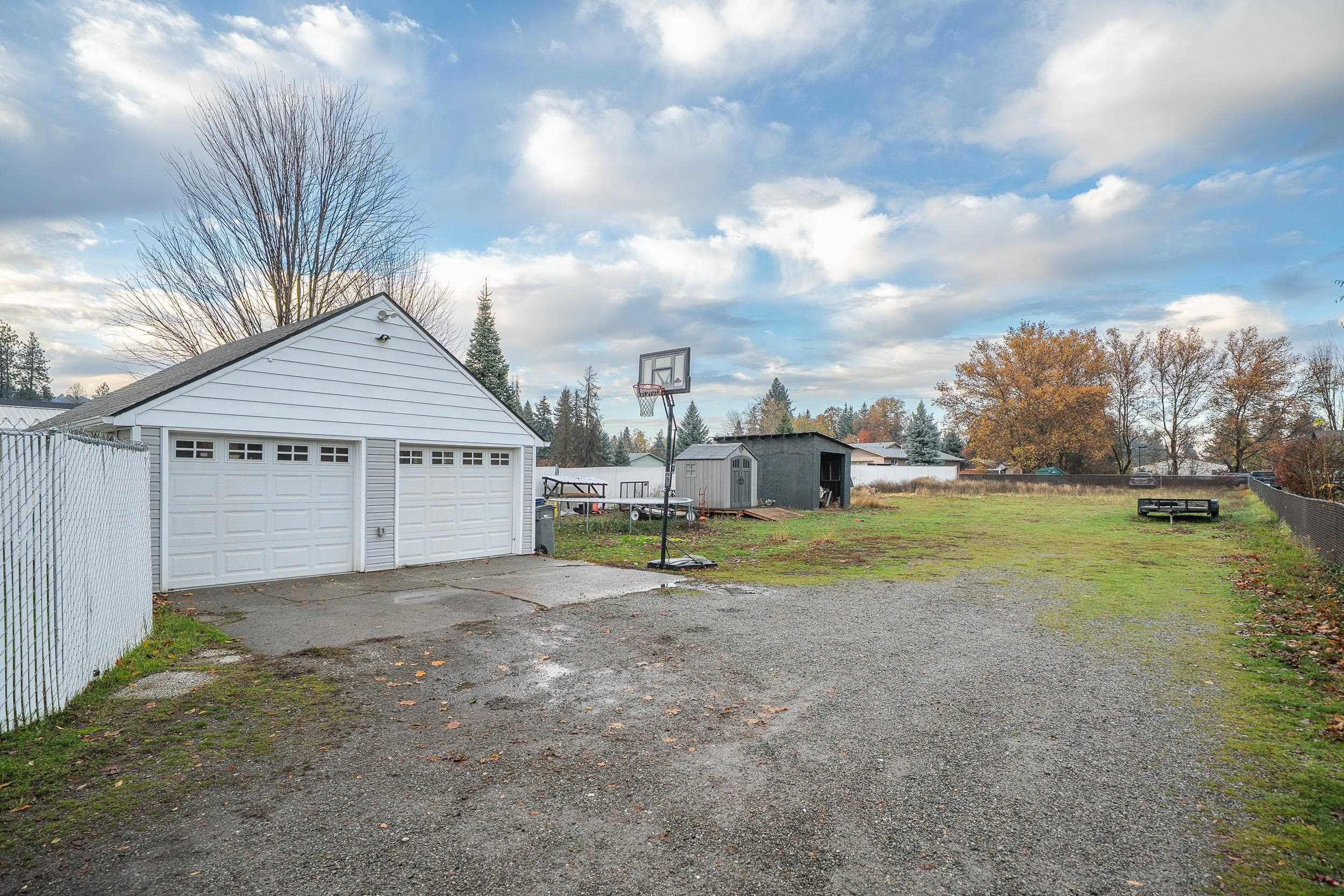 20 W Graves Rd - Photo 36