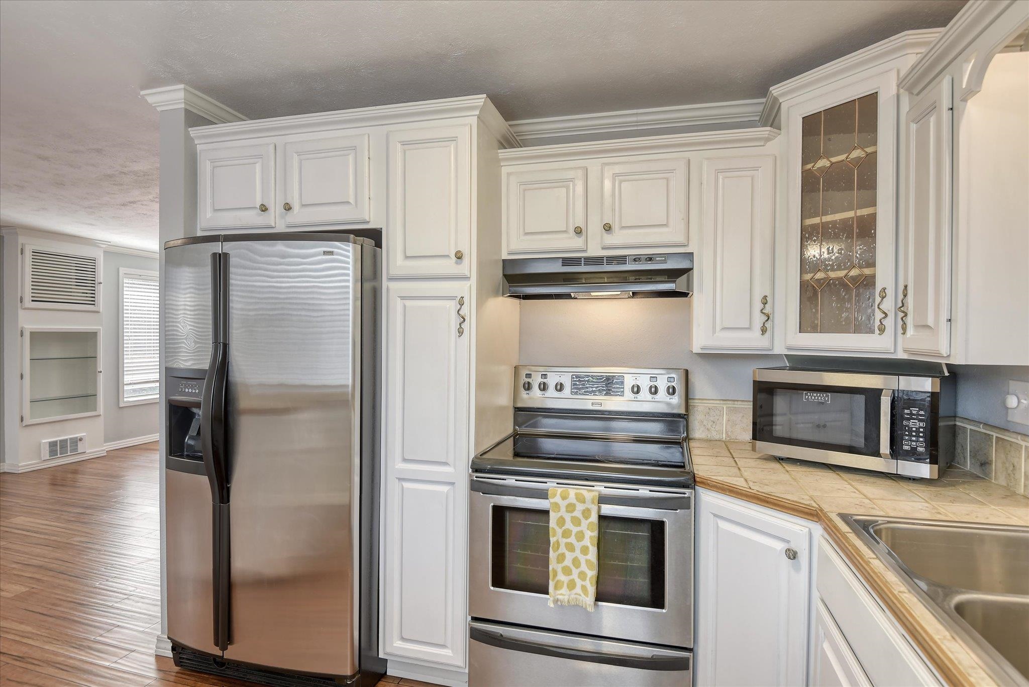 620 W 7th Ave - Photo 14