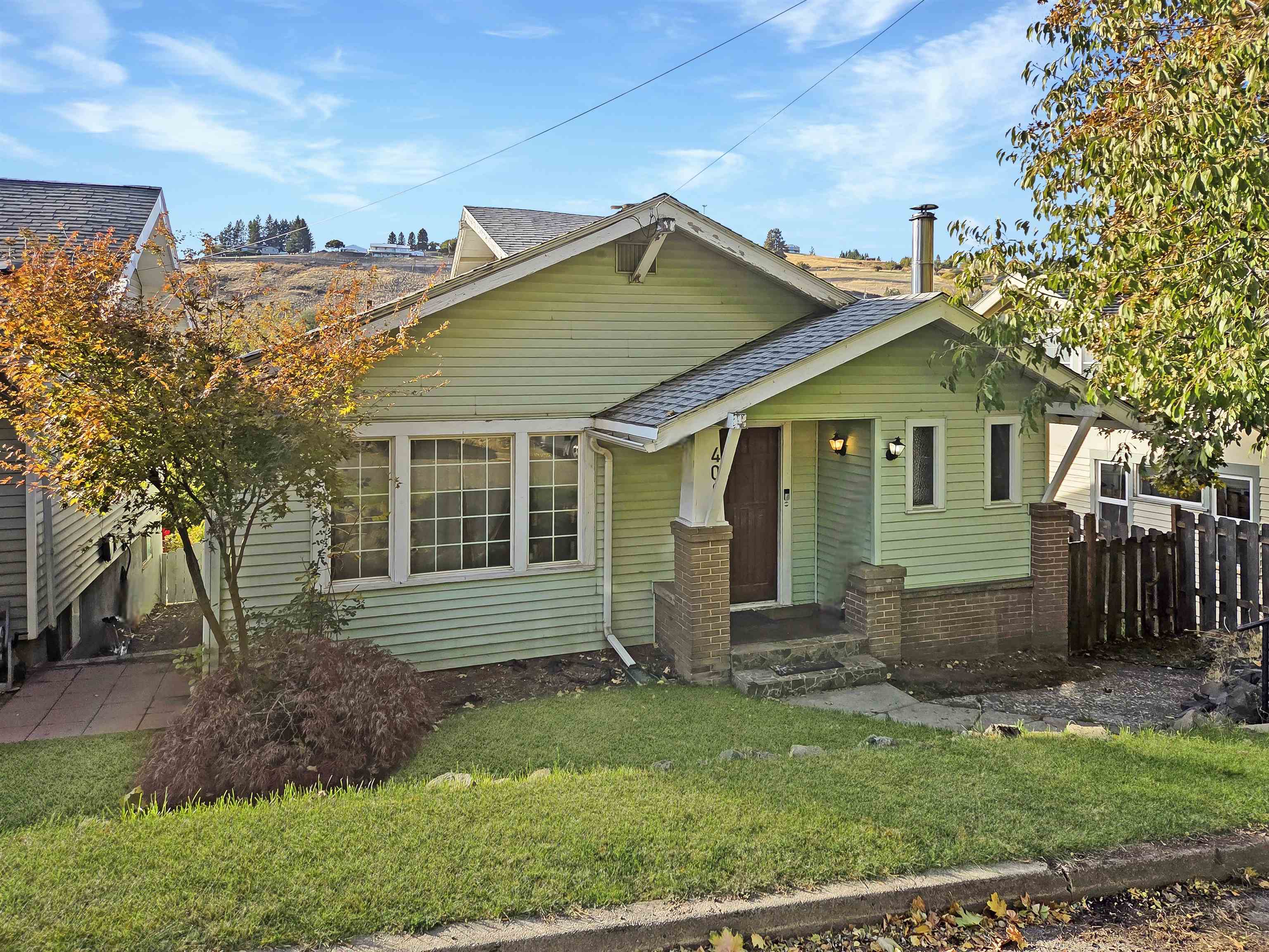 408 S Mill St - Photo 1