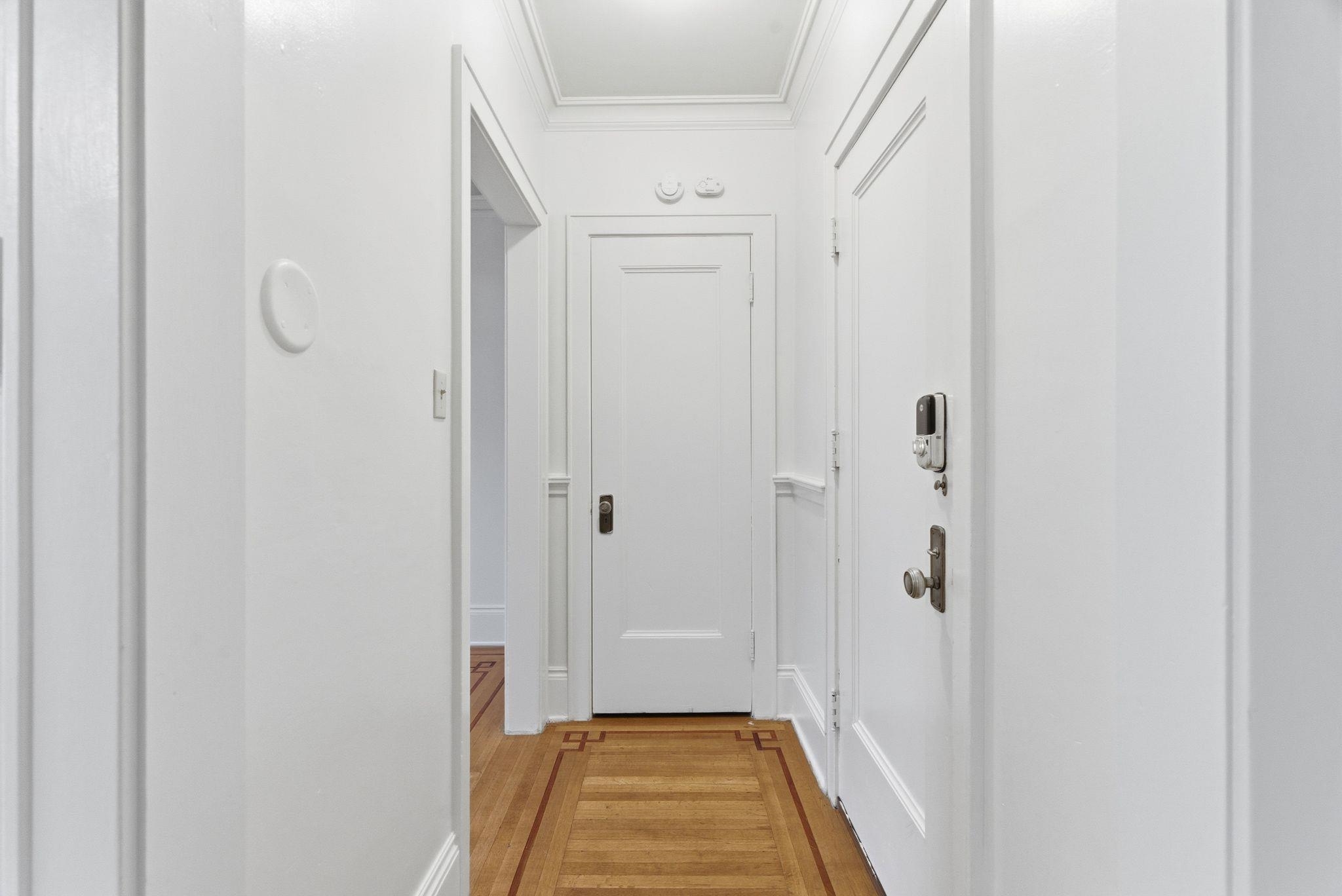 507 S Howard St - Photo 17