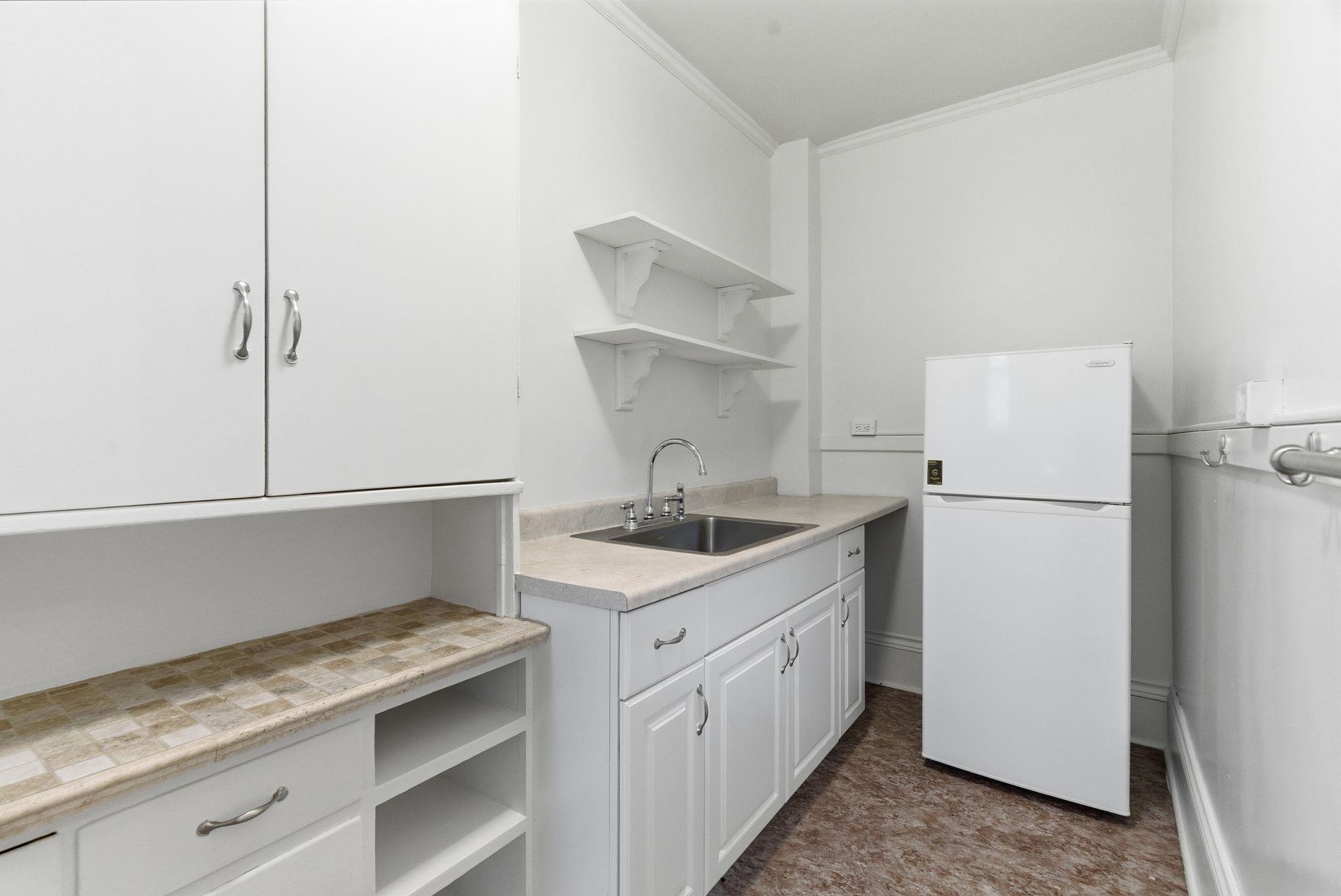 507 S Howard St - Photo 24