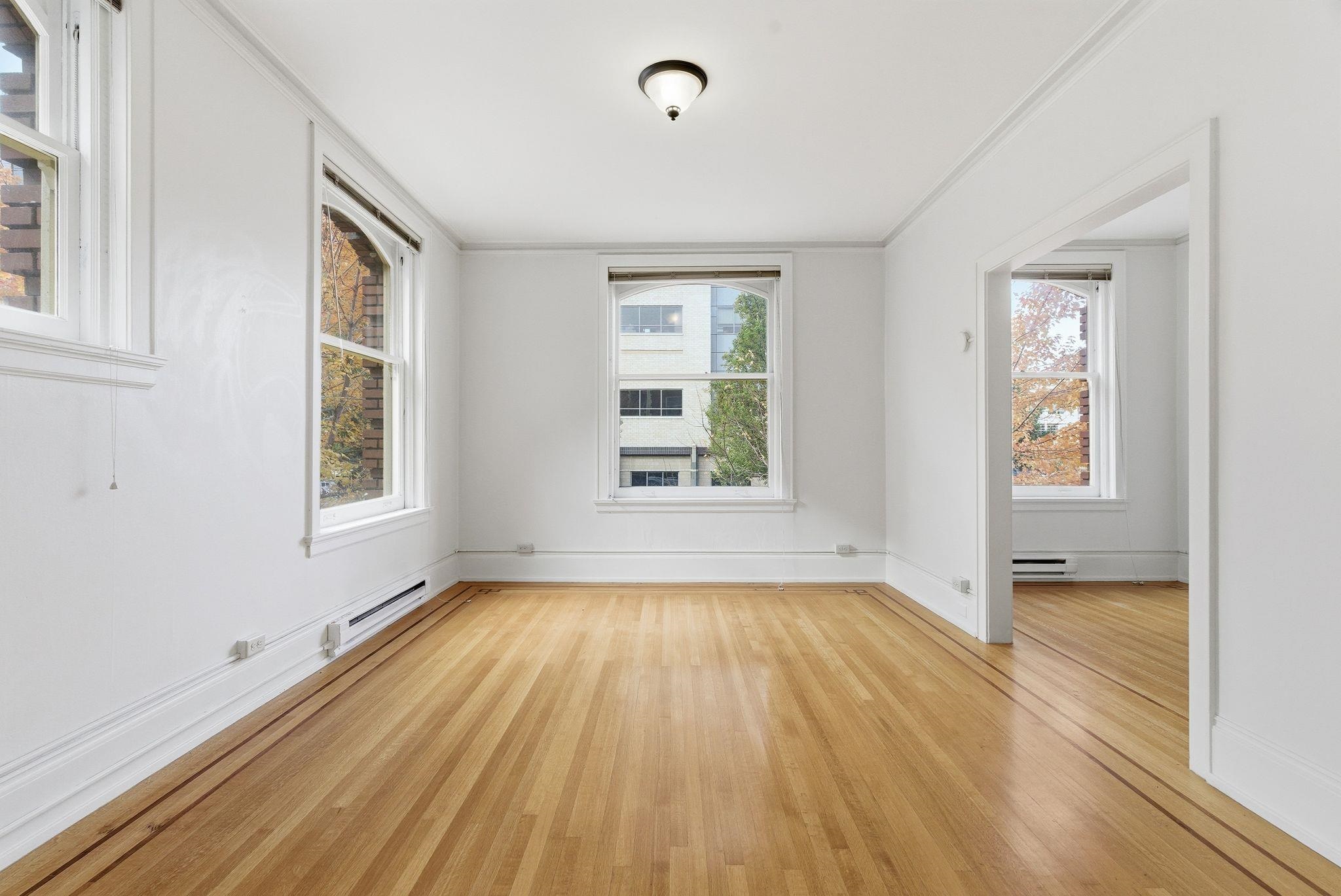 507 S Howard St - Photo 33