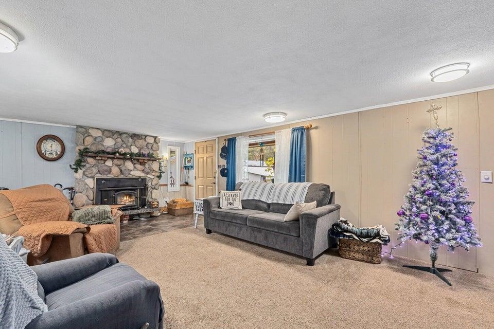 21018 N Austin Rd - Photo 11