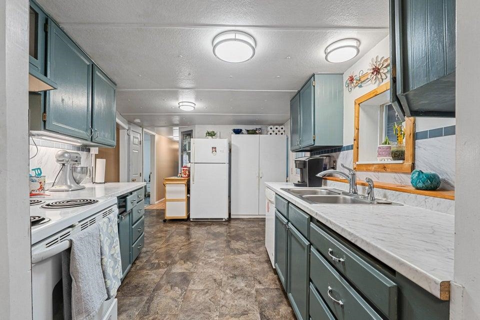 21018 N Austin Rd - Photo 15