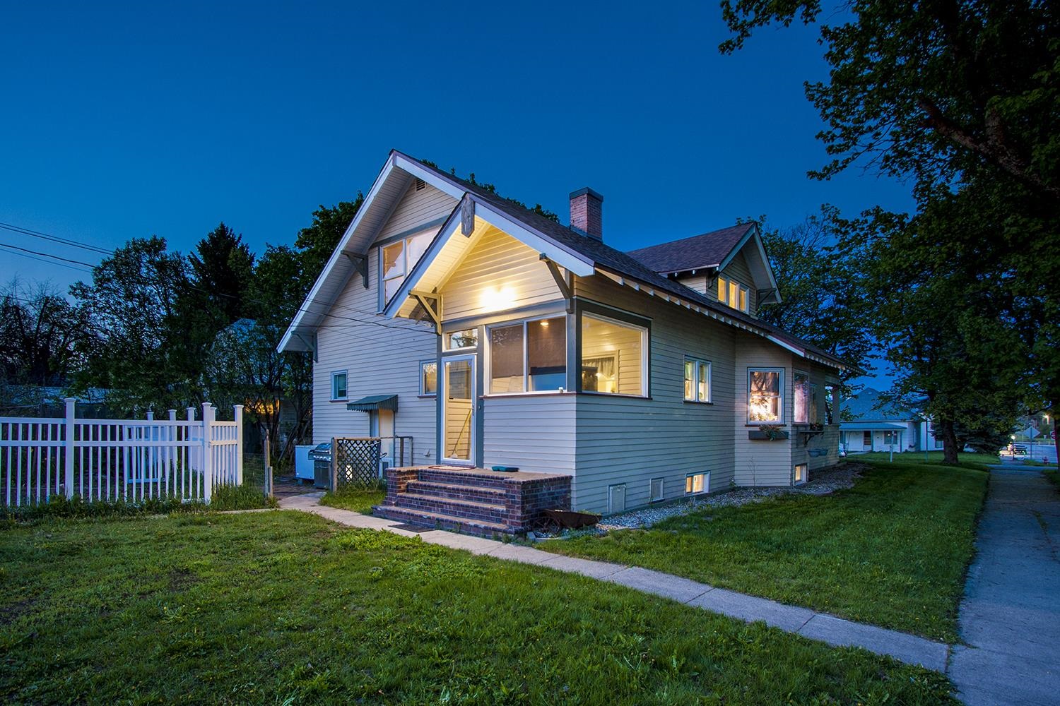 337 S Spokane St - Photo 3