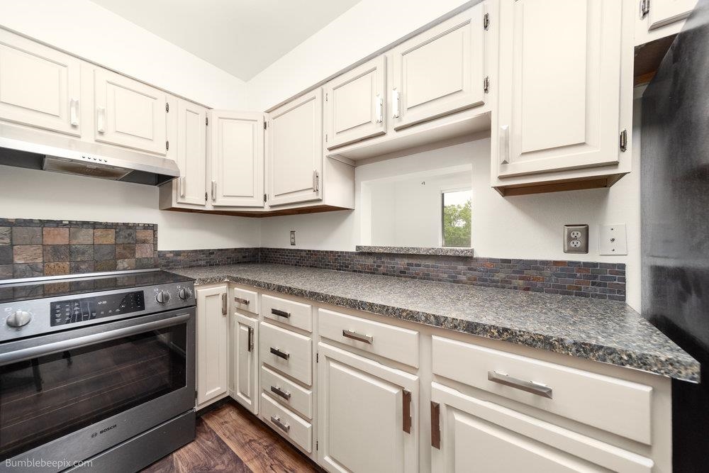 707 W 6th Ave - Photo 15