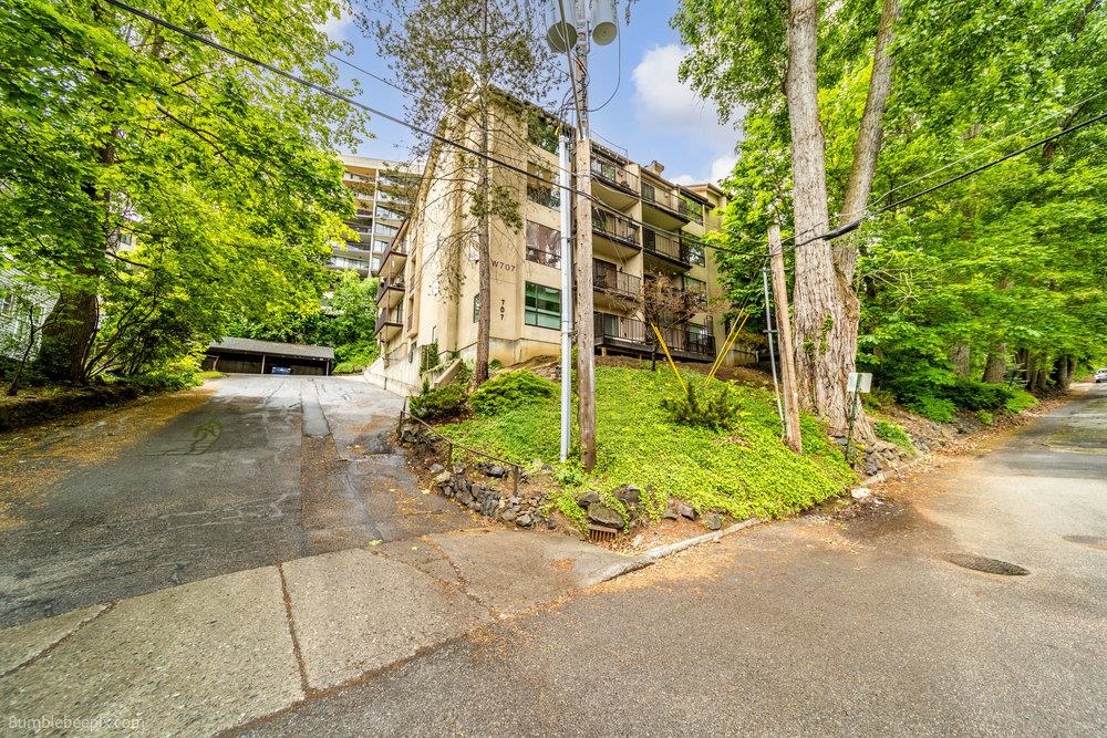 707 W 6th Ave - Photo 32