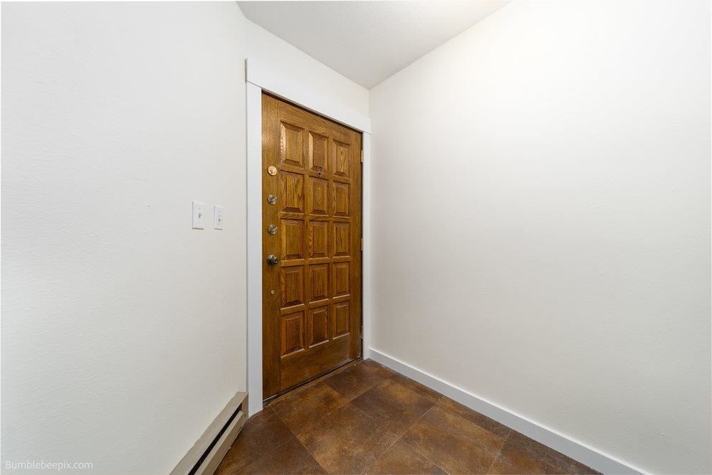 707 W 6th Ave - Photo 5