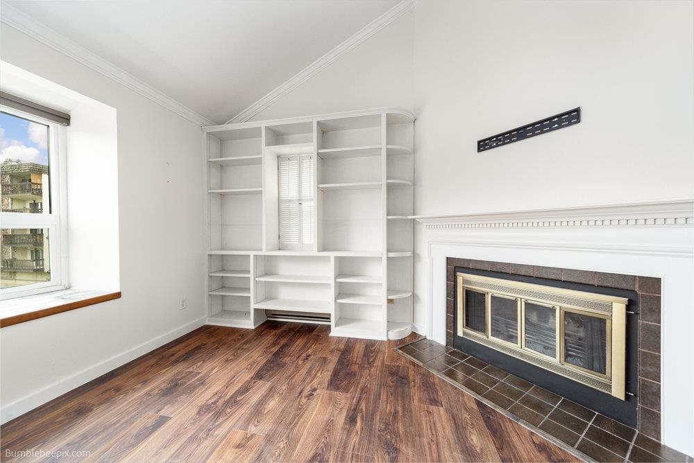 707 W 6th Ave - Photo 8