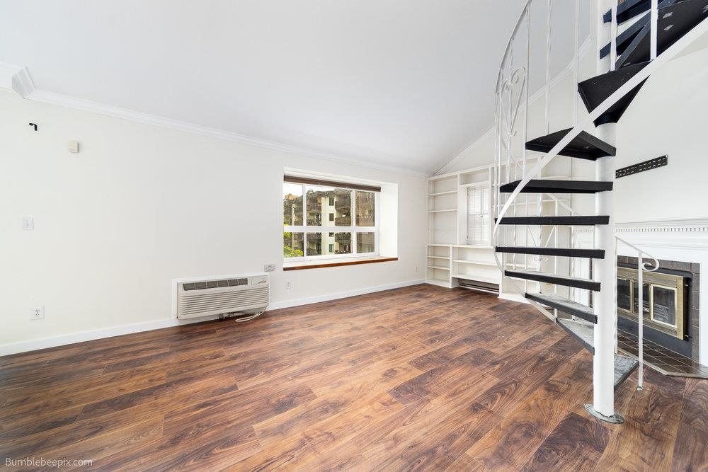 707 W 6th Ave - Photo 9