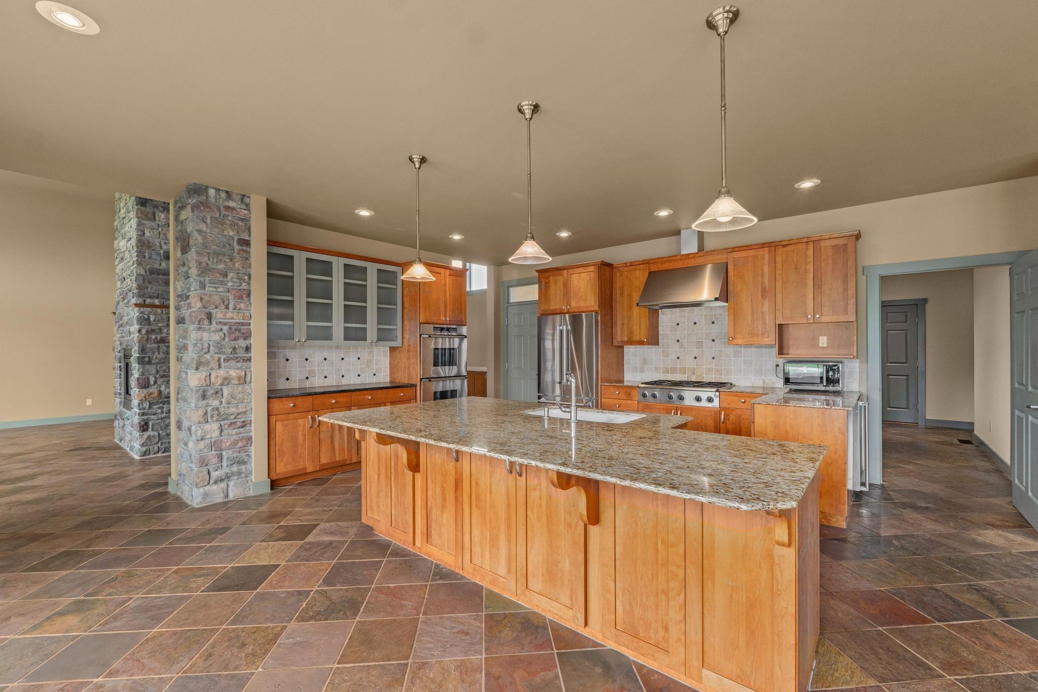 1900 Tamarack St - Photo 13