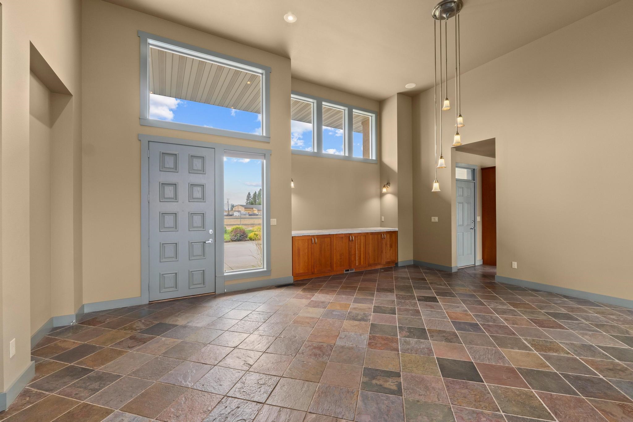 1900 Tamarack St - Photo 8