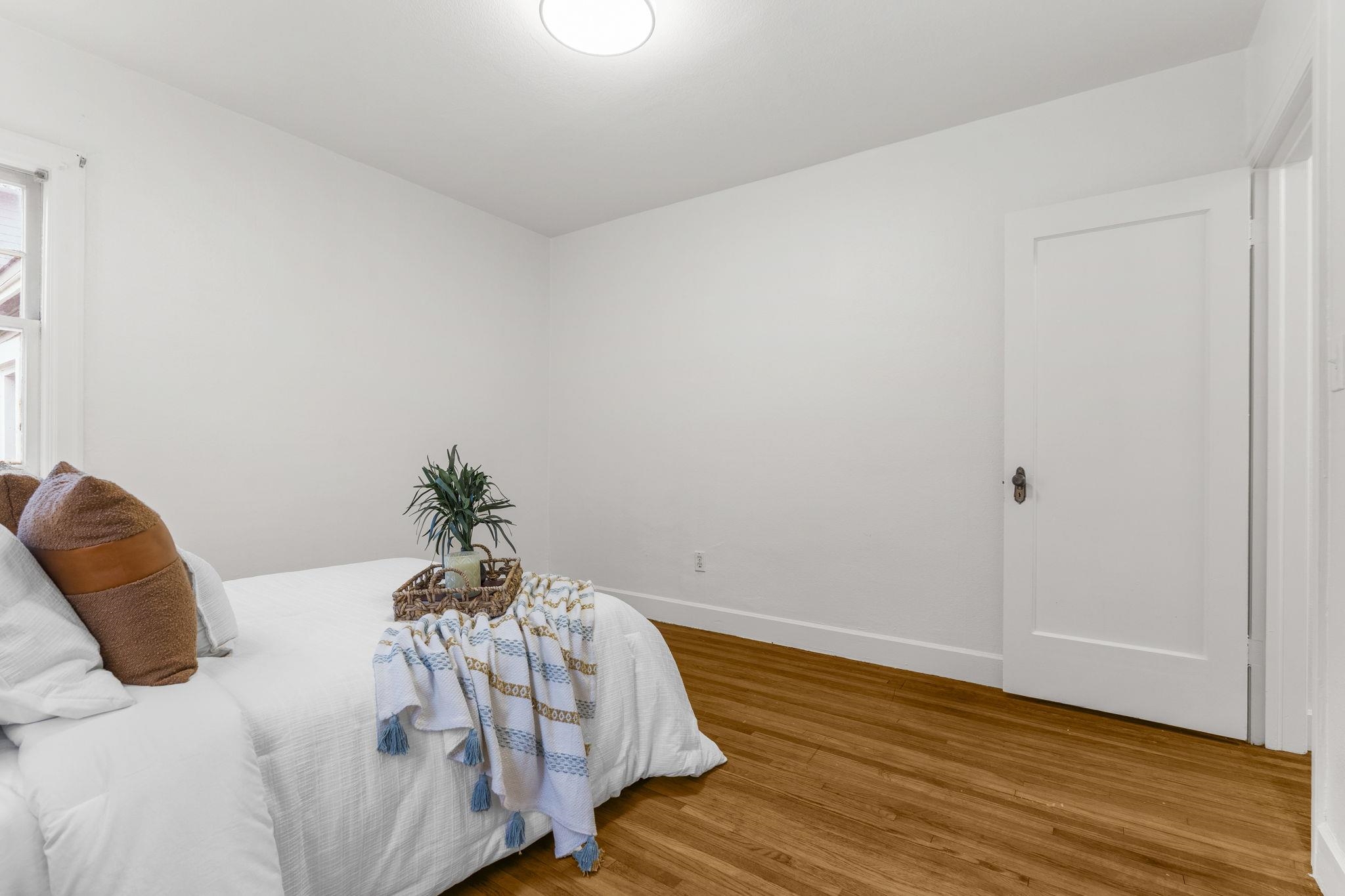 106 E 29th Ave - Photo 18
