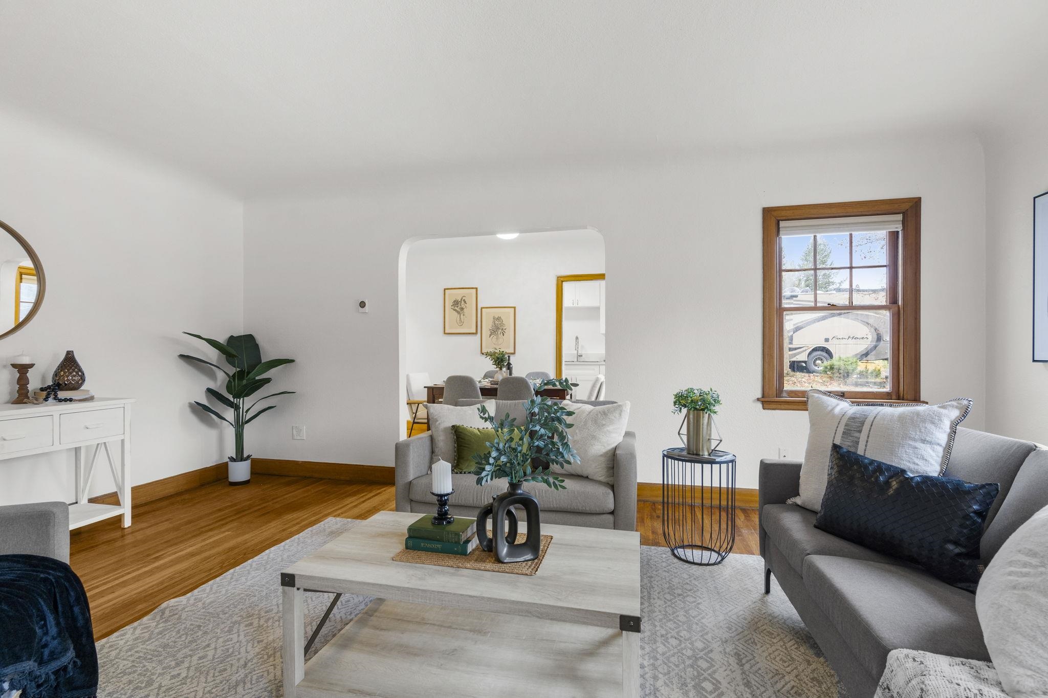 106 E 29th Ave - Photo 9