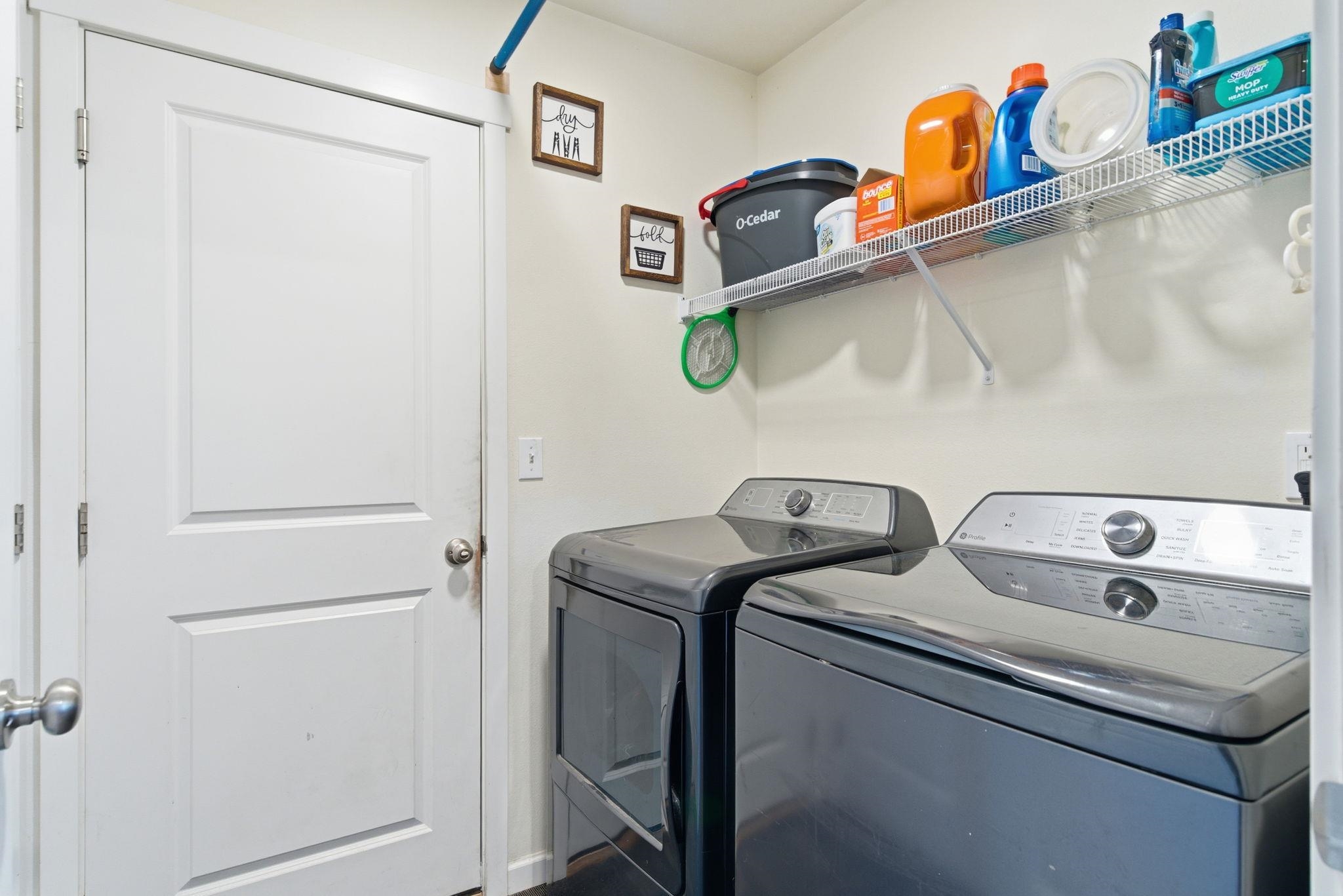 10413/10415 E 8th Ave - Photo 25
