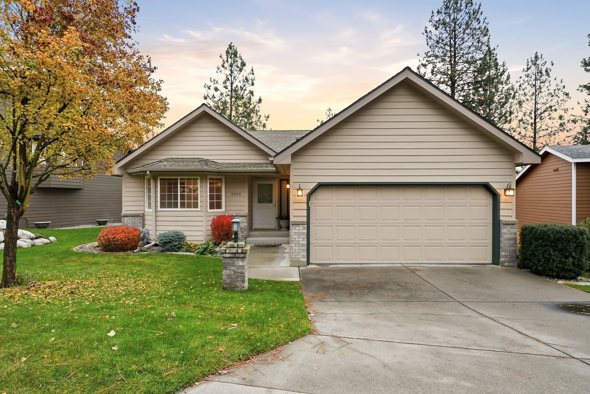 5202 N Hutton View Ln - Photo 1