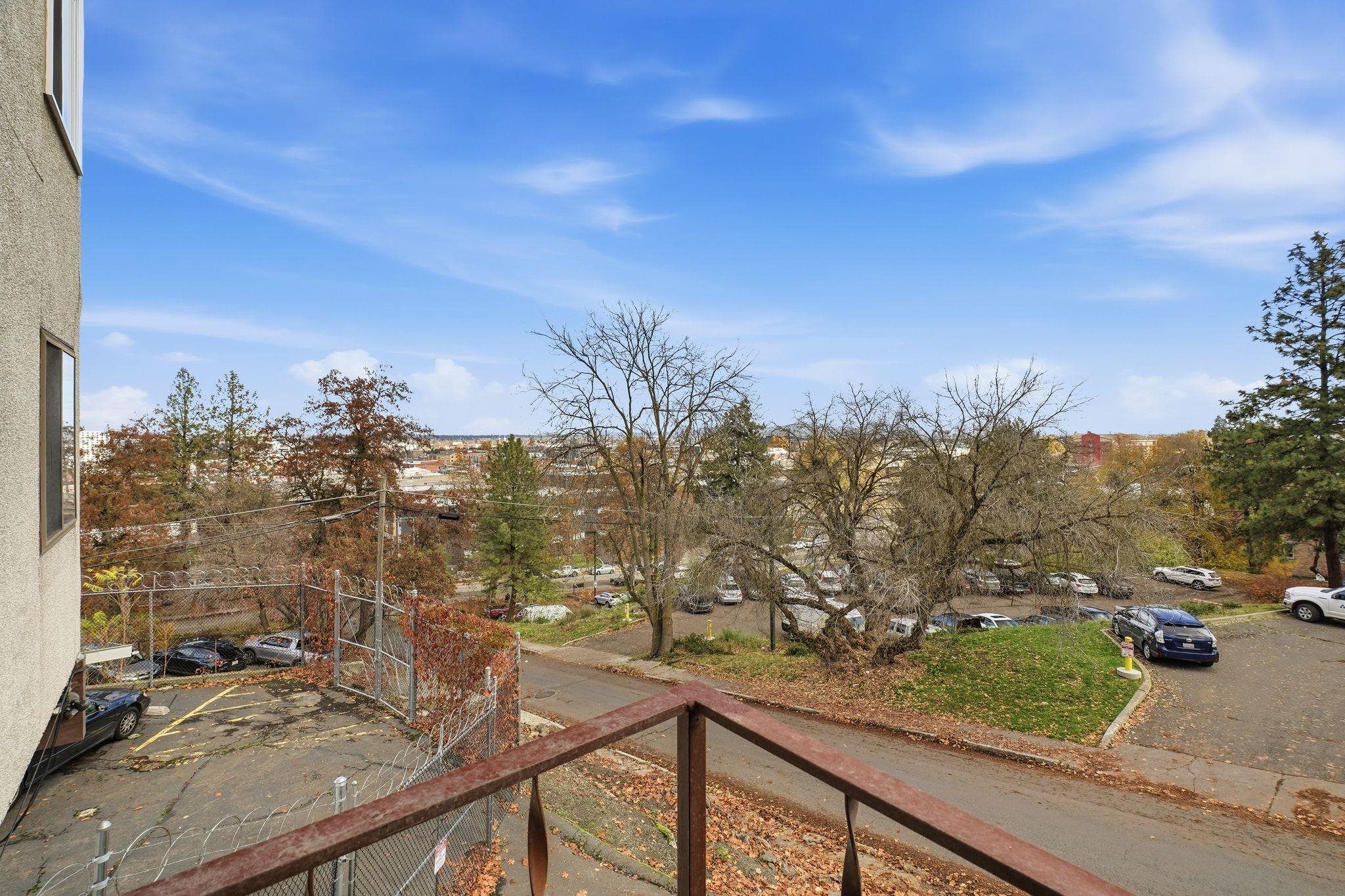 214 W 6th Ave - Photo 17