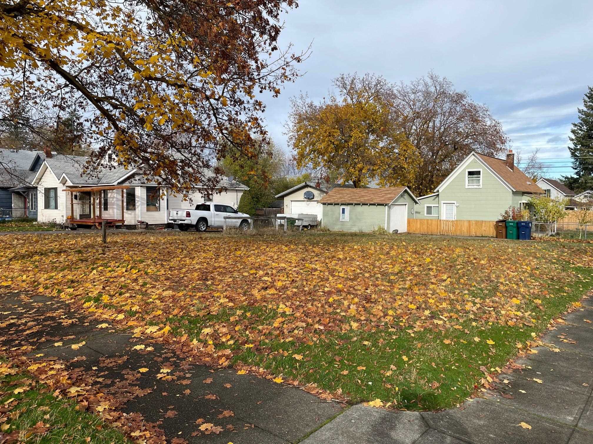 13XX W Spofford Ave - Photo 7