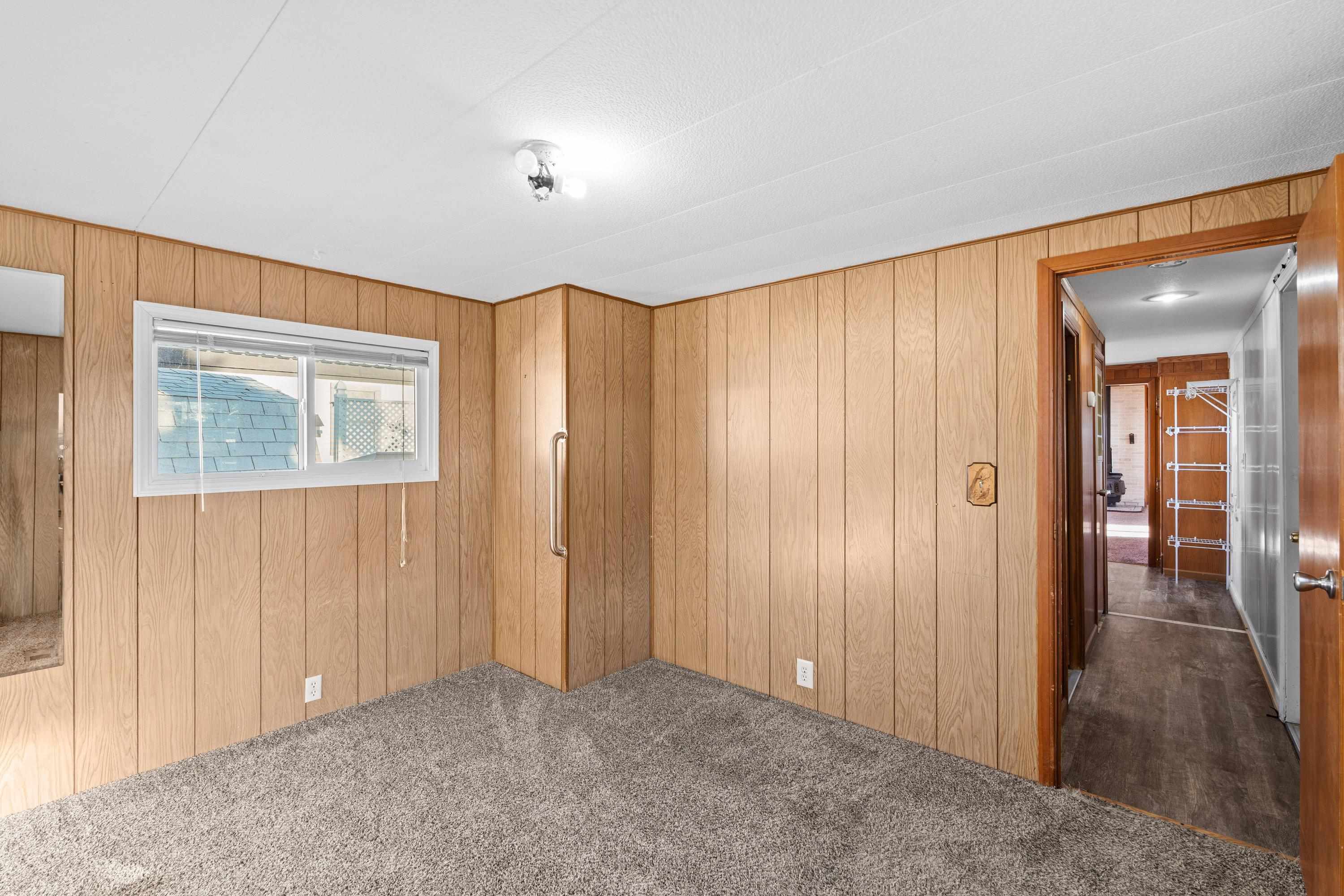 2601 N Barker Rd - Photo 18