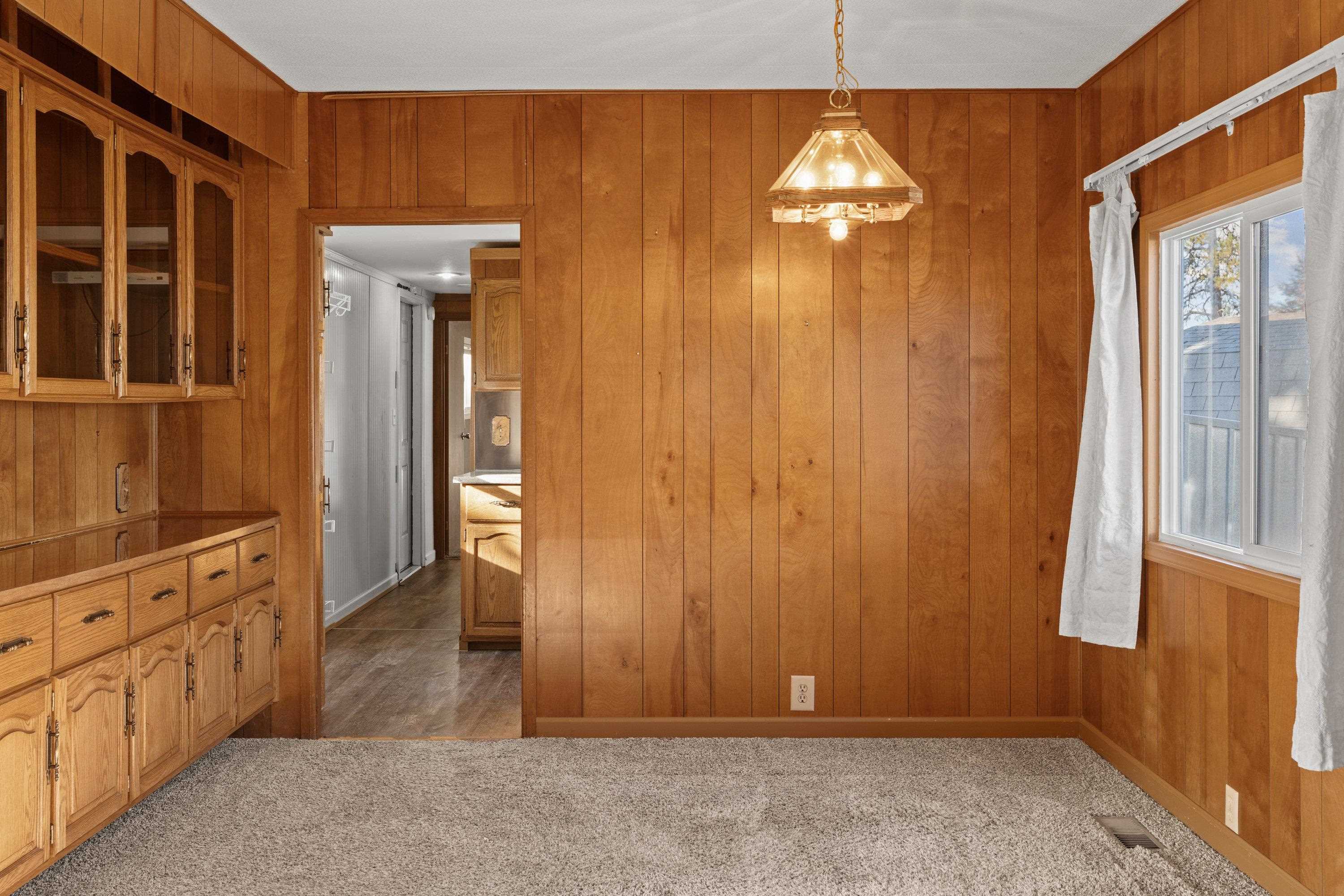 2601 N Barker Rd - Photo 8