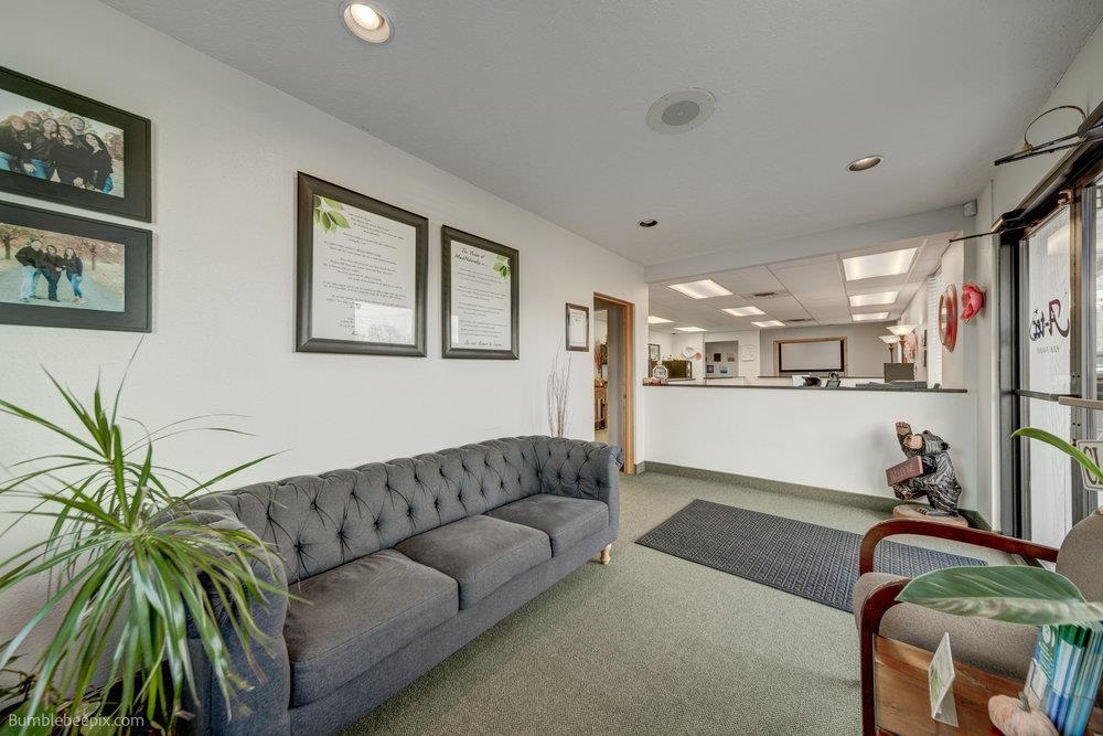 106 N Hutchinson Rd - Photo 11