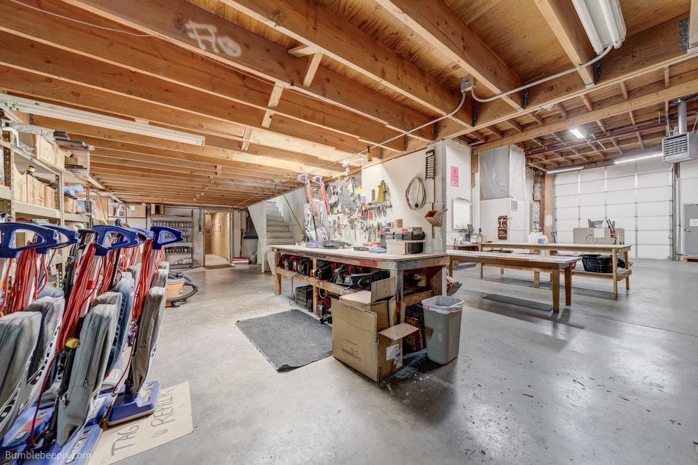 106 N Hutchinson Rd - Photo 28