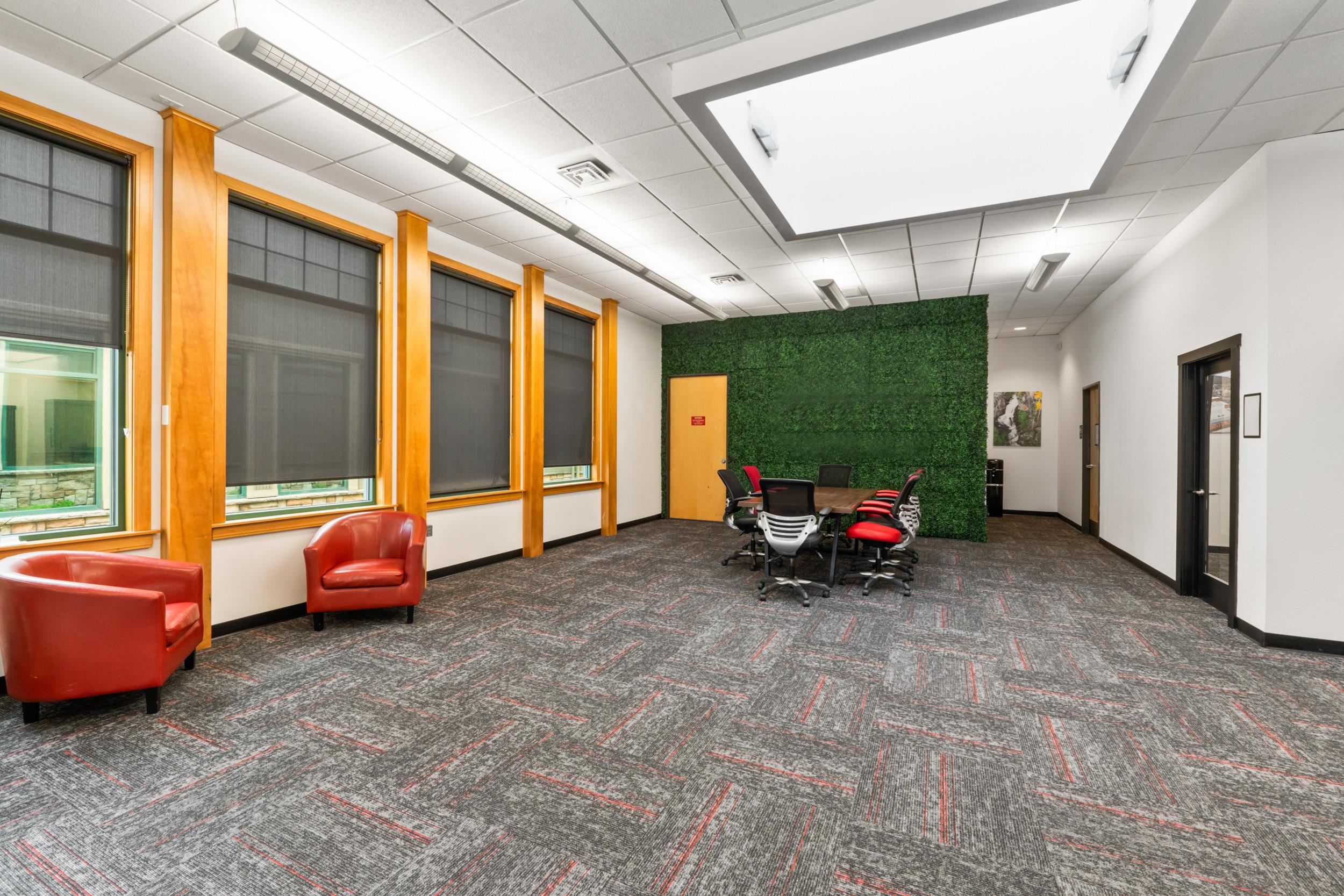 401 1/2 S Main St - Photo 1