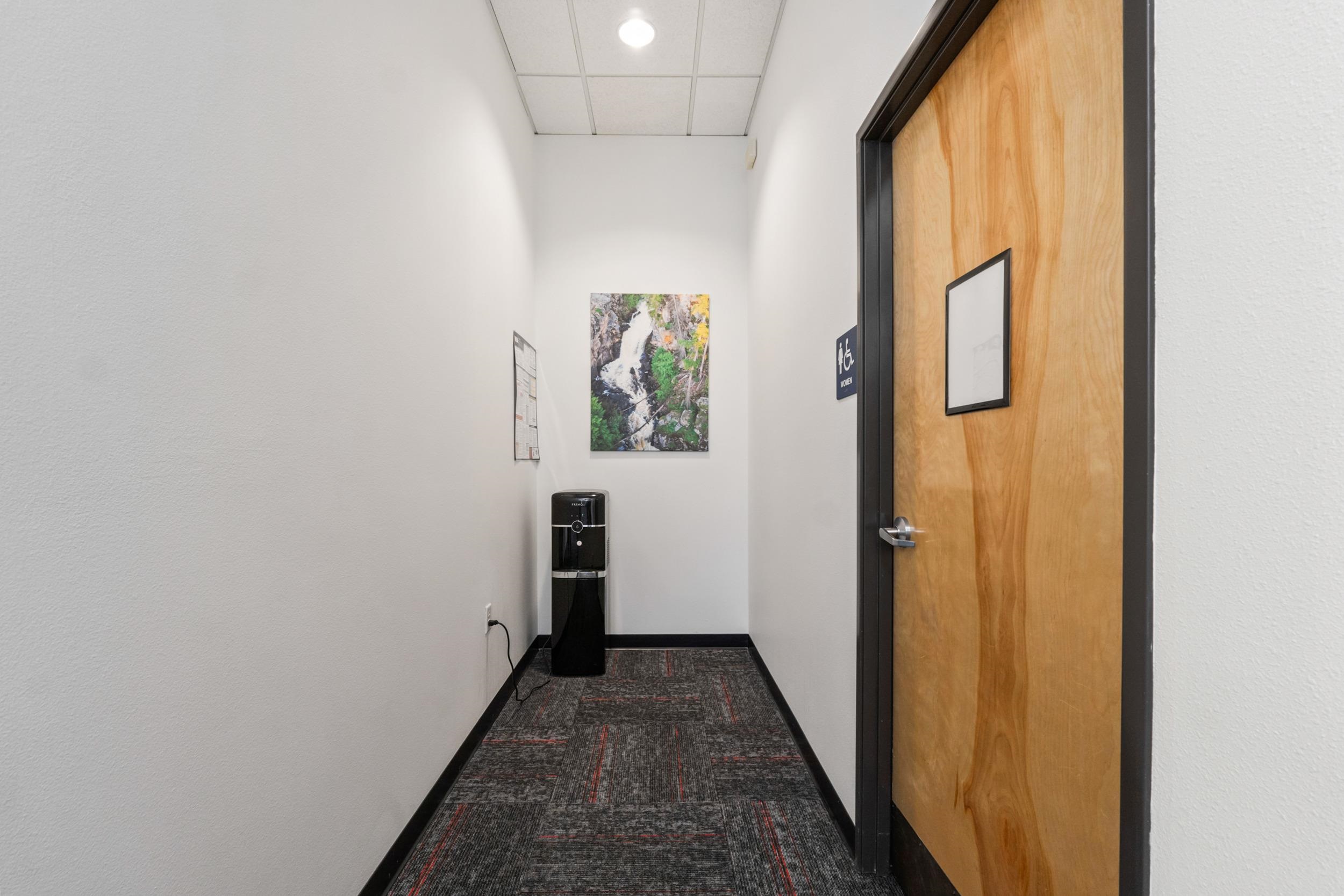 401 1/2 S Main St - Photo 14