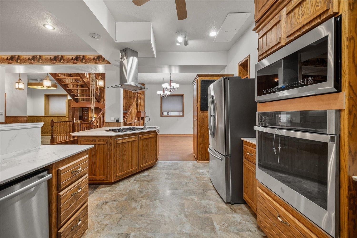 2323 W Olympic Ave - Photo 5