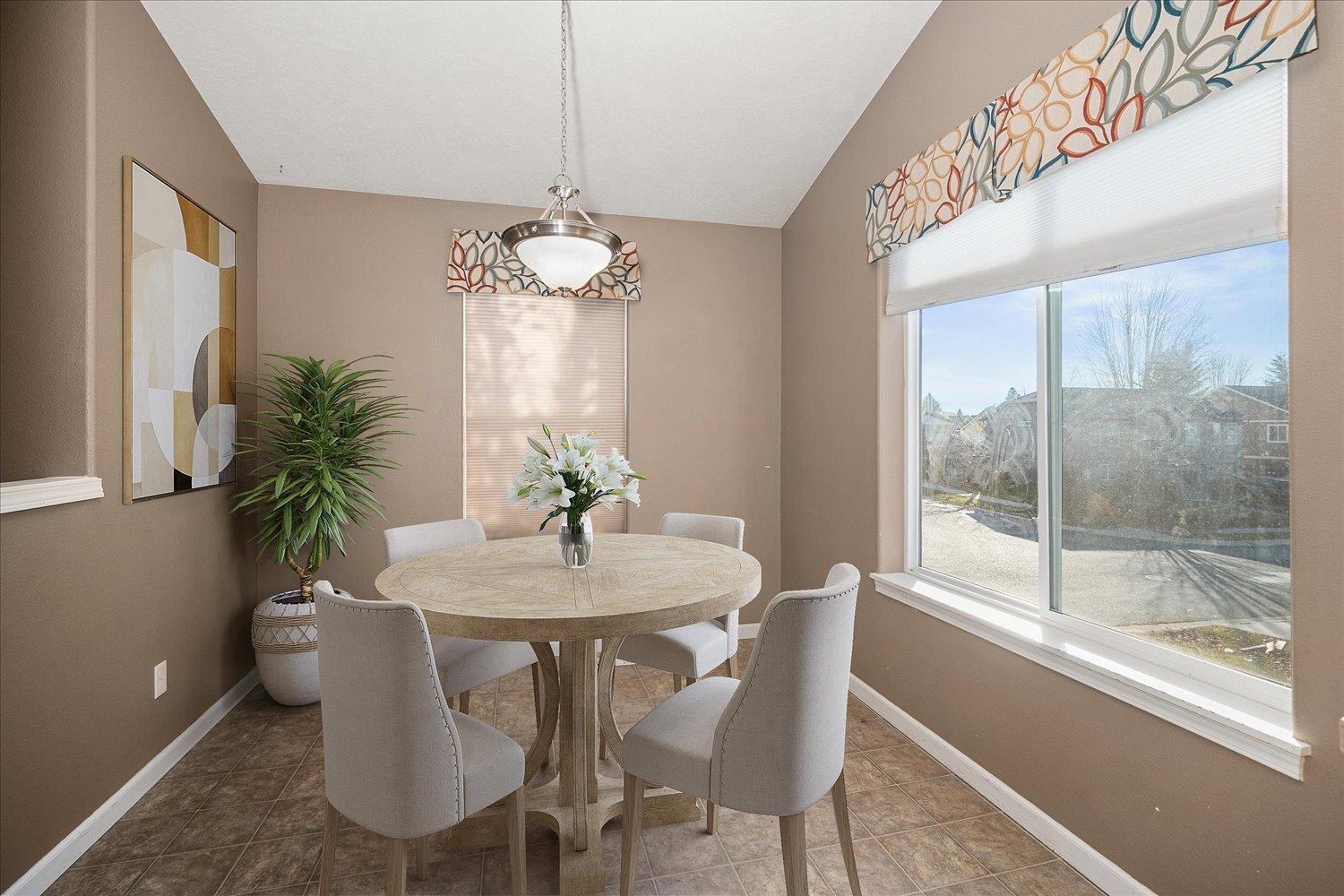 7905 N ASH Ln - Photo 12