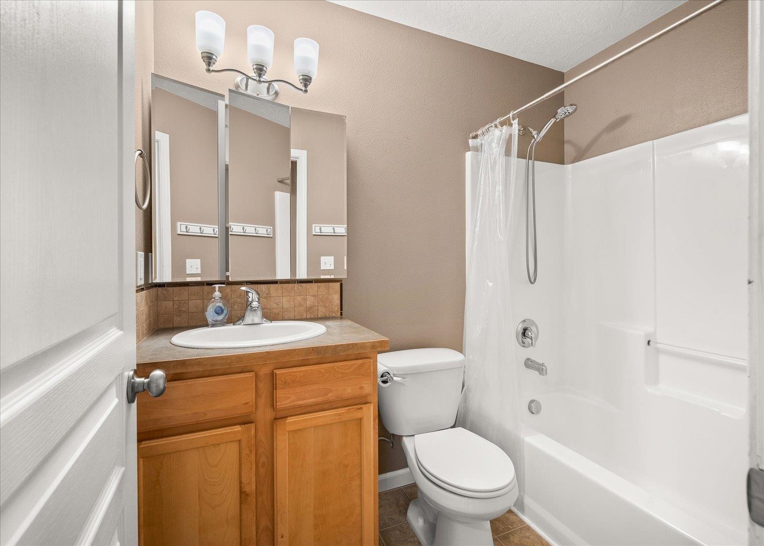 7905 N ASH Ln - Photo 19