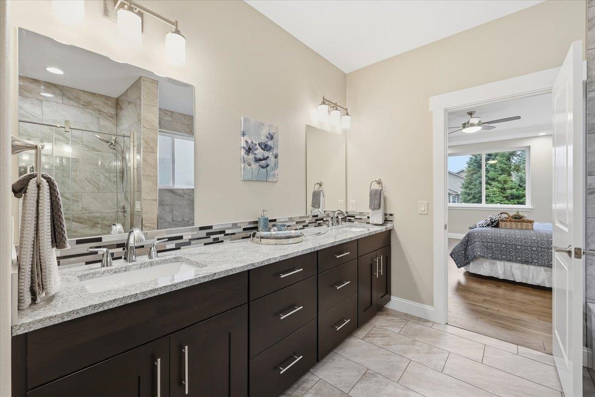 12529 E 14th Ave - Photo 18