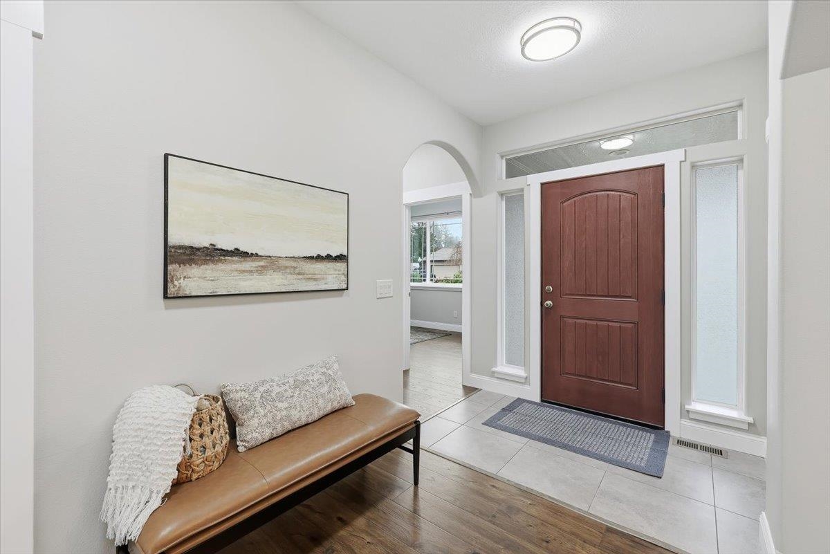 12529 E 14th Ave - Photo 3