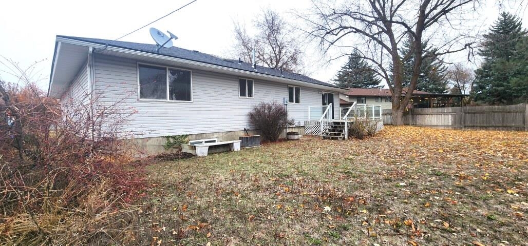 11718 E 31st Ave - Photo 17