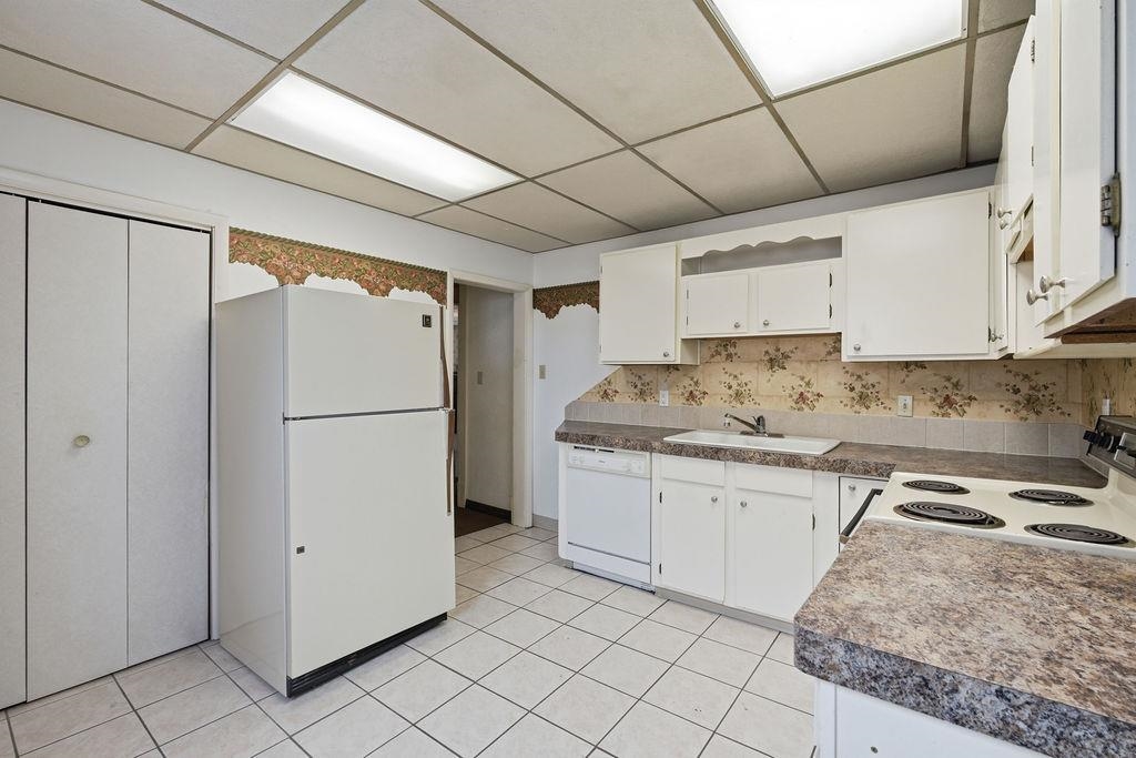 2507 W Gardner Ave - Photo 12
