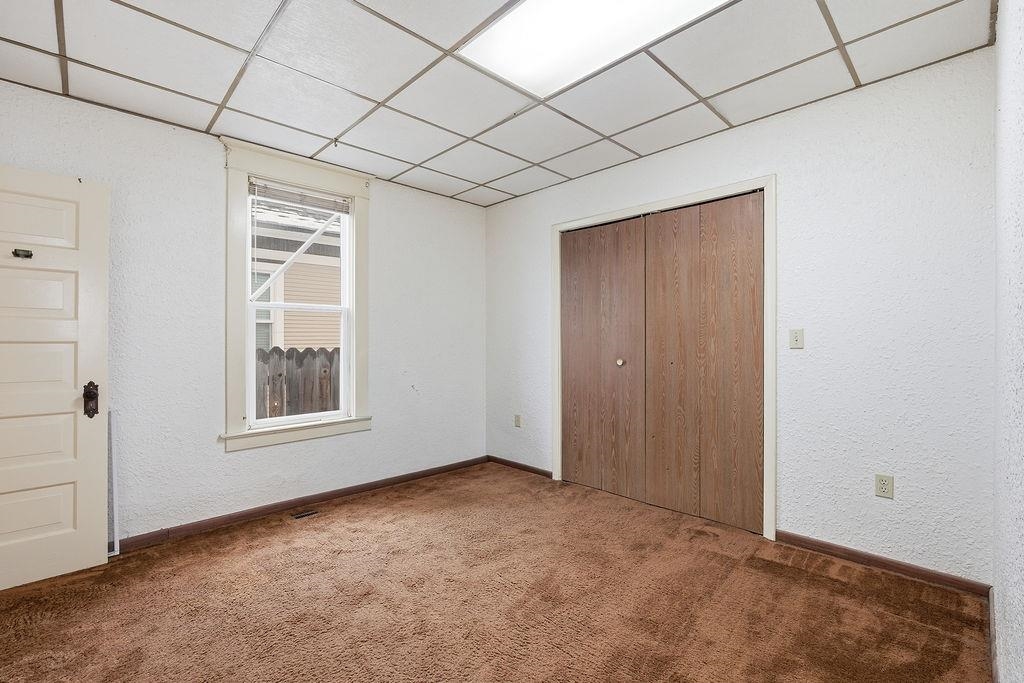 2507 W Gardner Ave - Photo 18